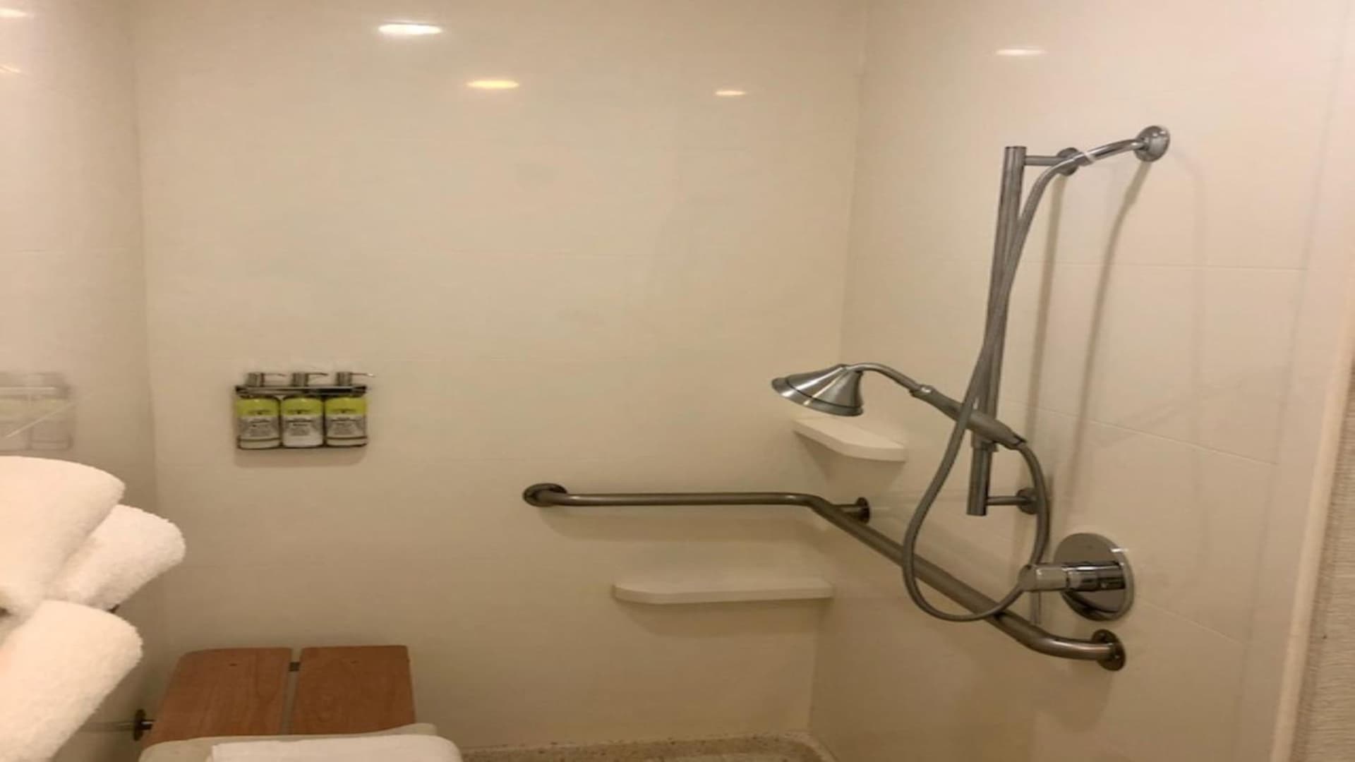 Holiday Inn Express Berkeley by IHG gallery photo in Berkeley, CA — image 64