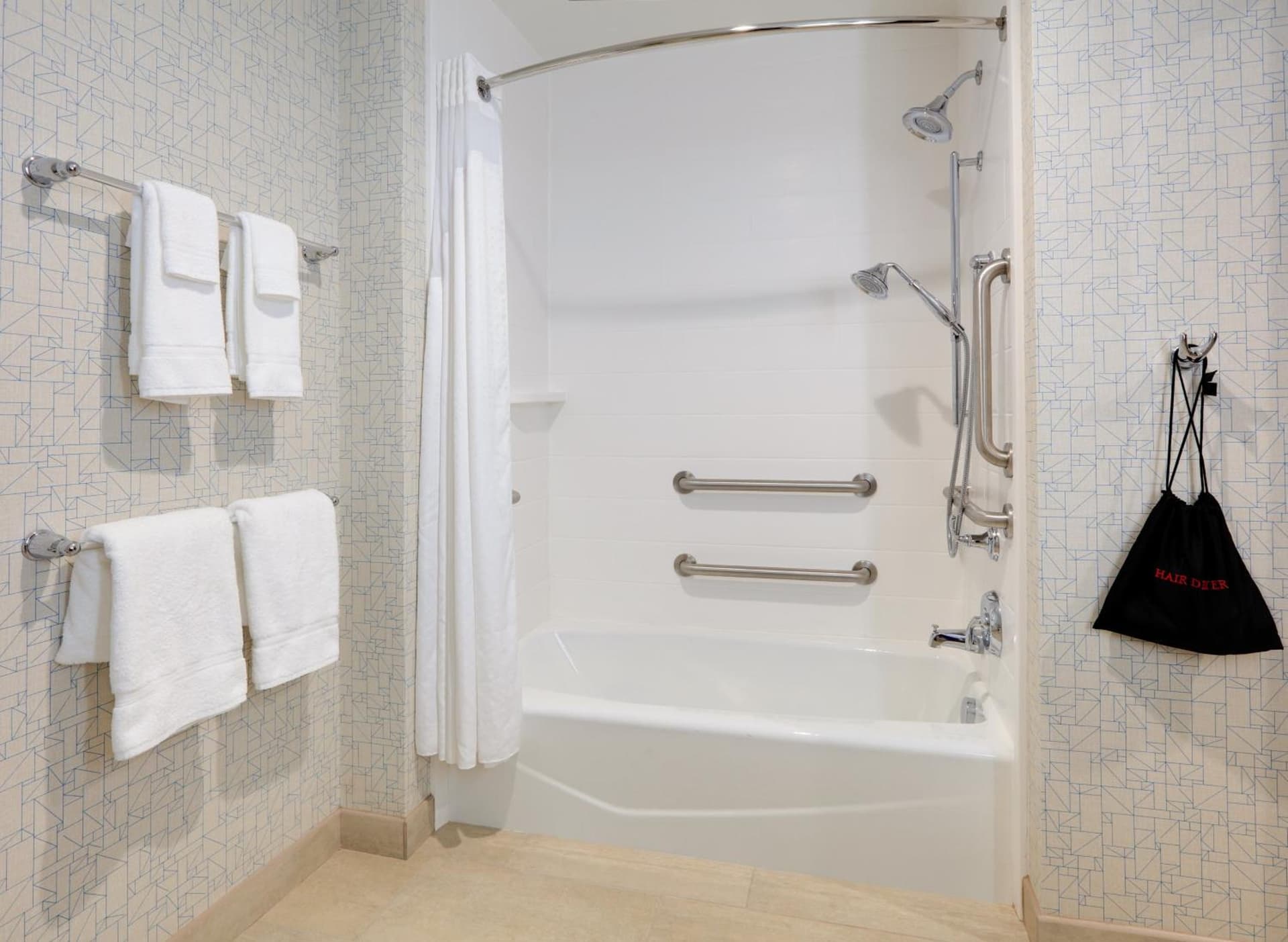 Holiday Inn Express & Suites - Dallas NW HWY - Love Field by IHG gallery photo in Dallas, TX — image 18