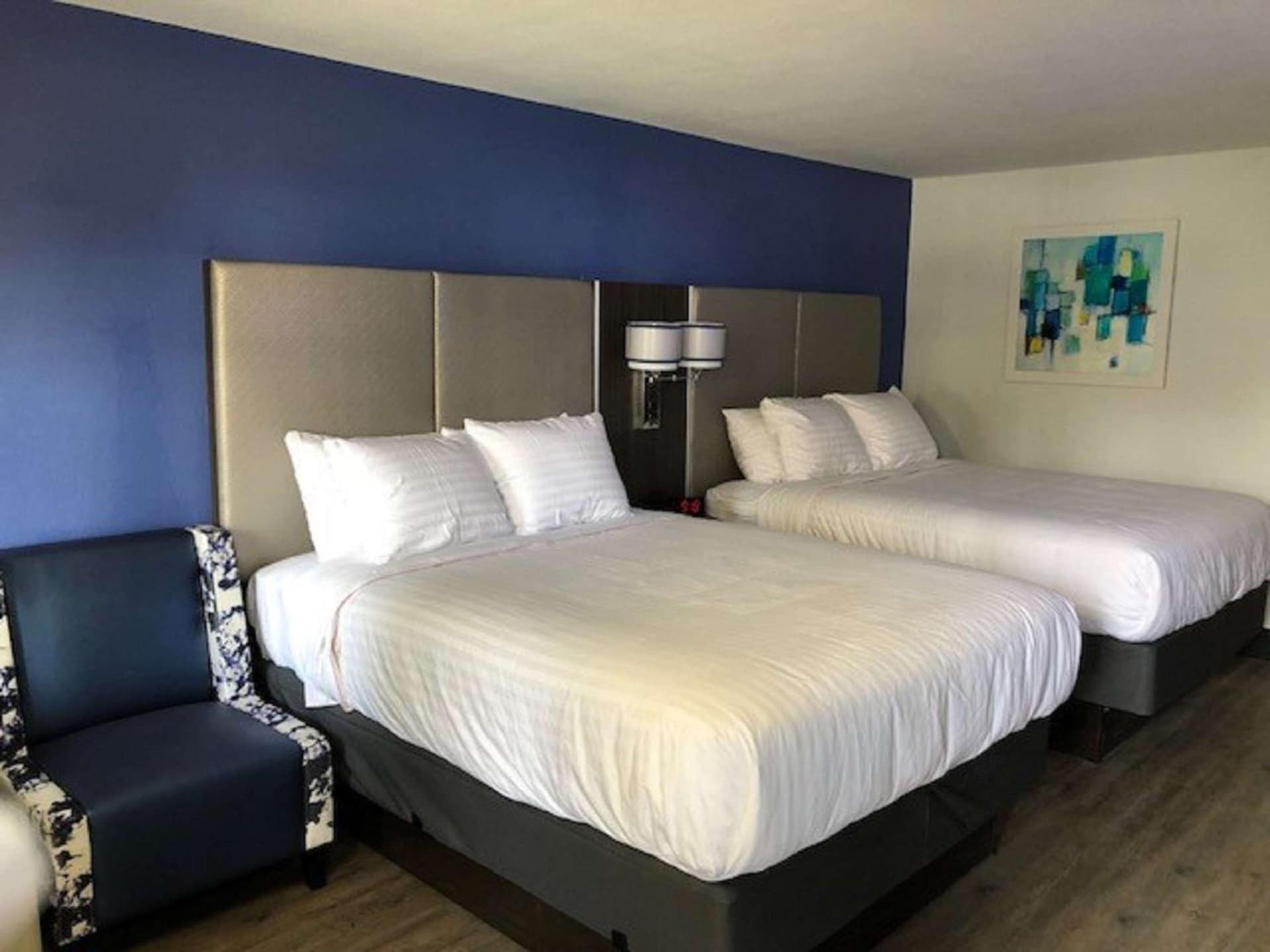 SureStay Plus Hotel by Best Western Sacramento Cal Expo gallery photo in Sacramento, CA — image 26