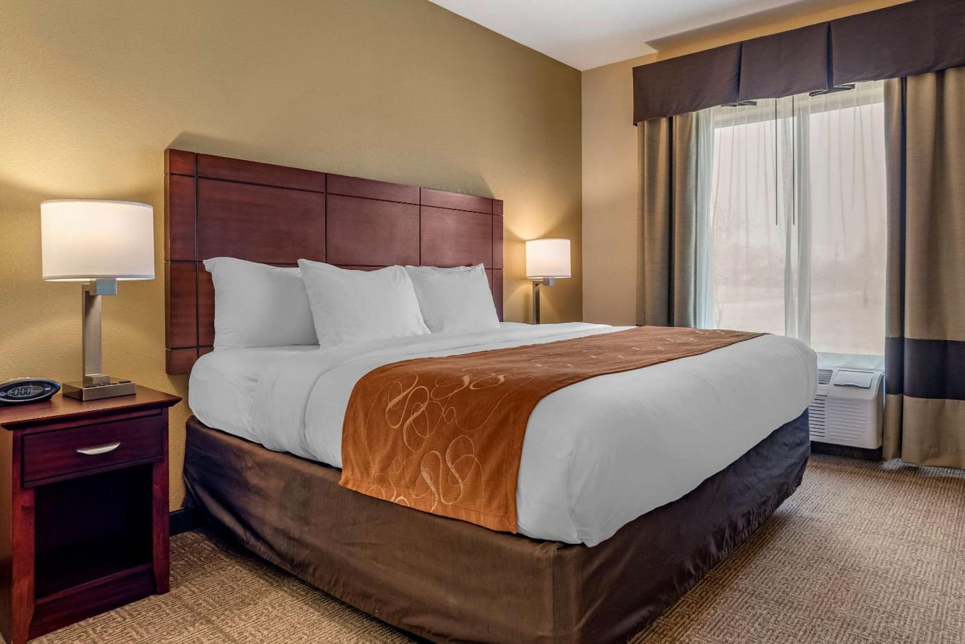 Comfort Suites Airport South gallery photo in Montgomery, AL — image 32