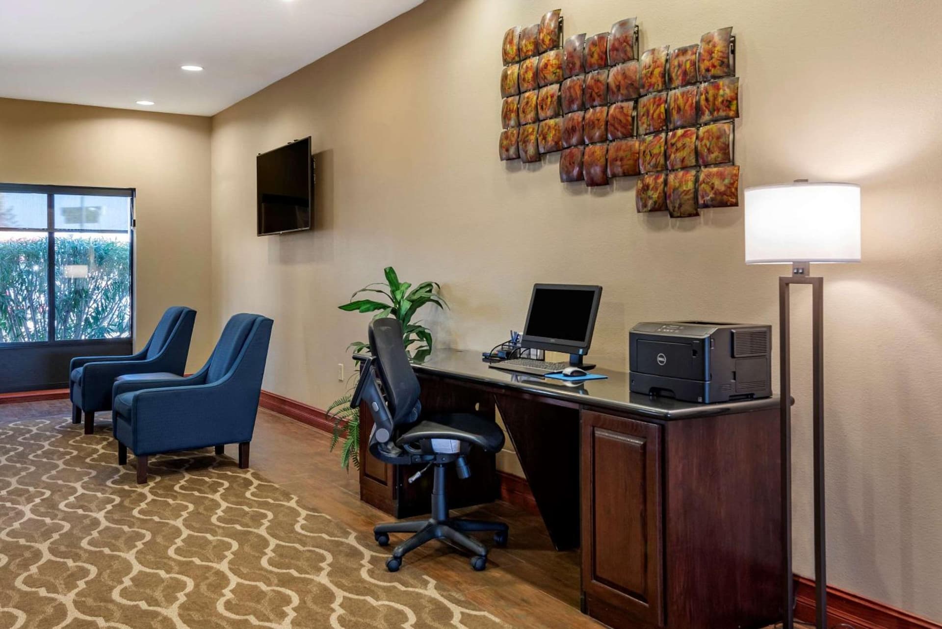 Comfort Suites Airport South gallery photo in Montgomery, AL — image 24