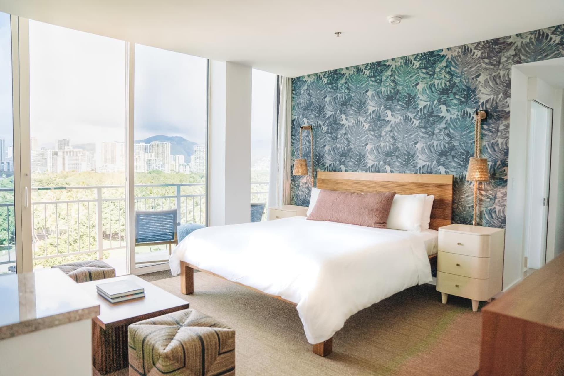 Kaimana Beach Hotel gallery photo in Honolulu, HI — image 50