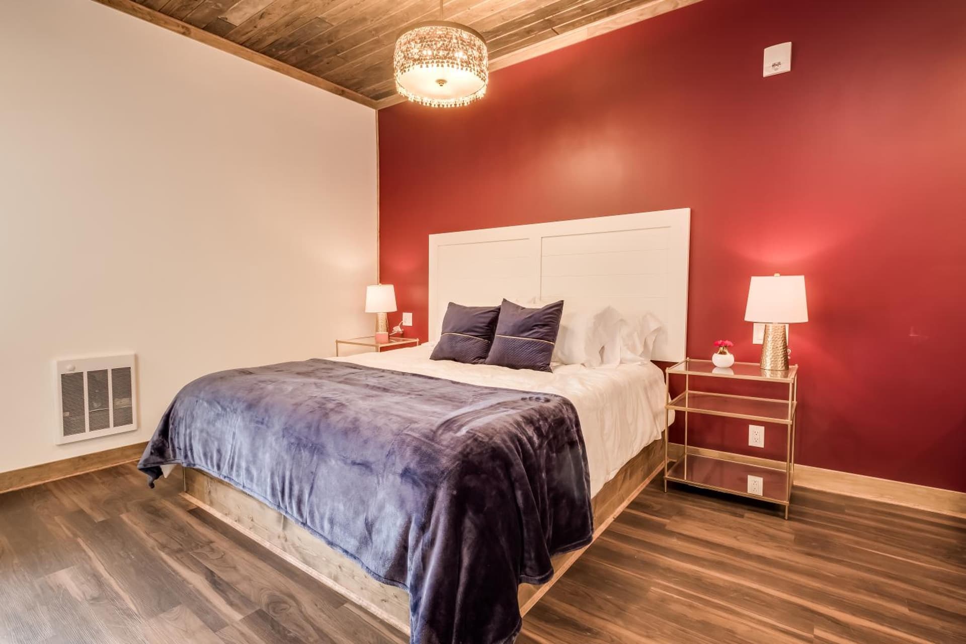 The Port of Prescott Boutique Hotel gallery photo in Prescott, WI — image 53