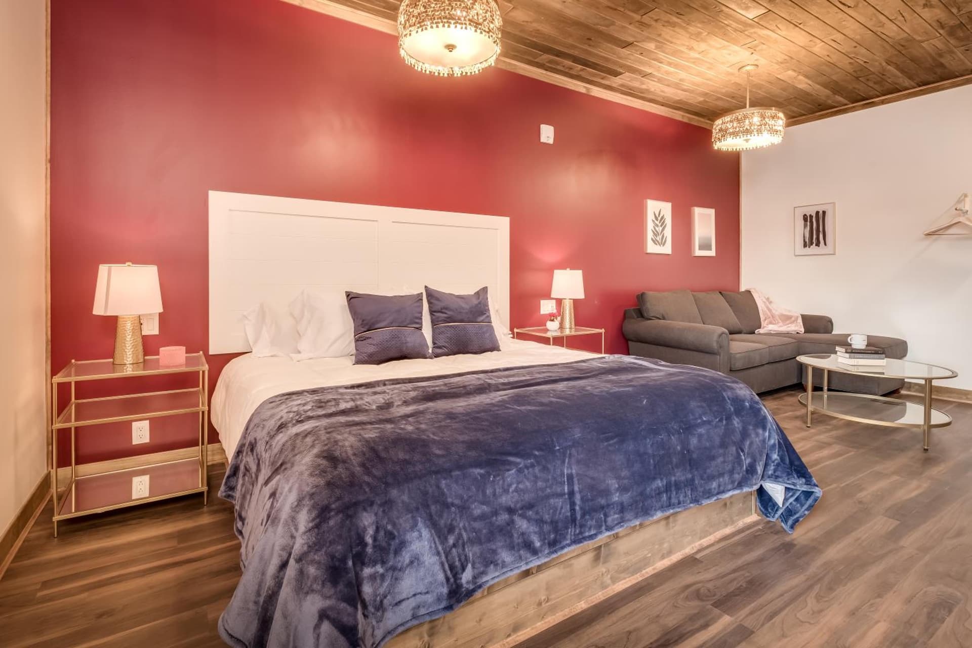The Port of Prescott Boutique Hotel gallery photo in Prescott, WI — image 80