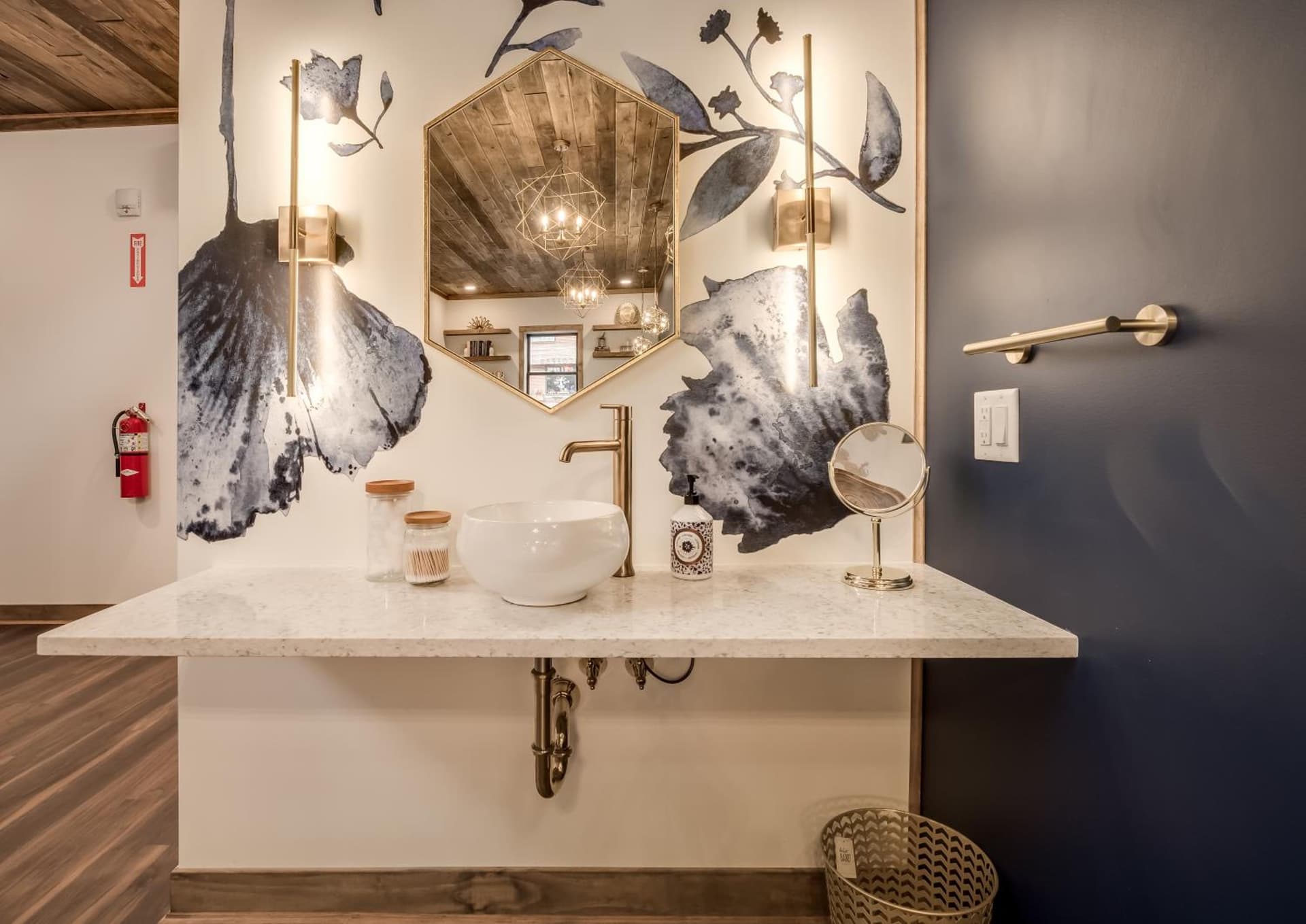 The Port of Prescott Boutique Hotel gallery photo in Prescott, WI — image 74