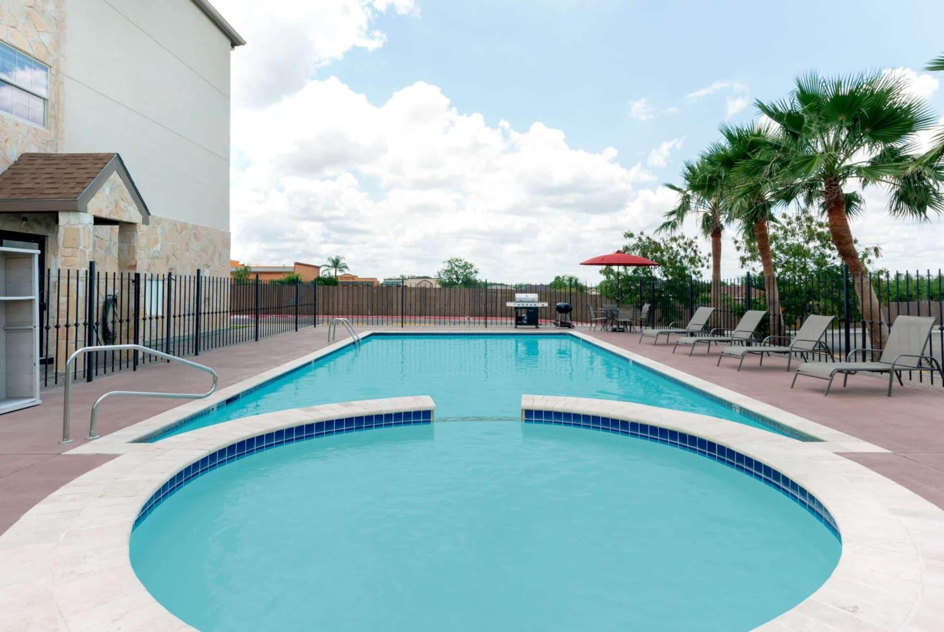 Microtel Inn and Suites Eagle Pass property views in Eagle Pass, TX — gallery photo 3