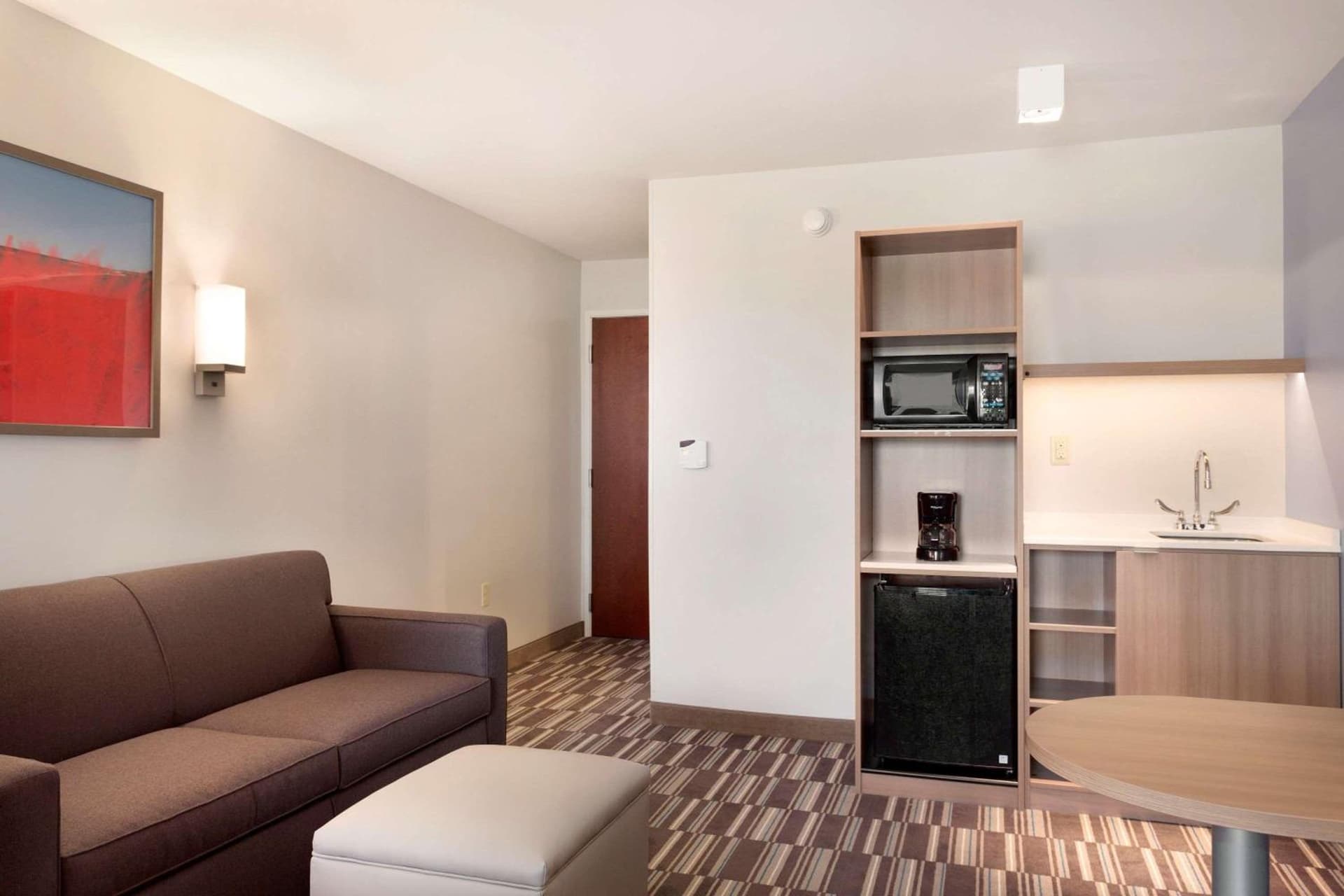 Microtel Inn & Suites by Wyndham Georgetown Delaware Beaches gallery photo in Georgetown, DE — image 43