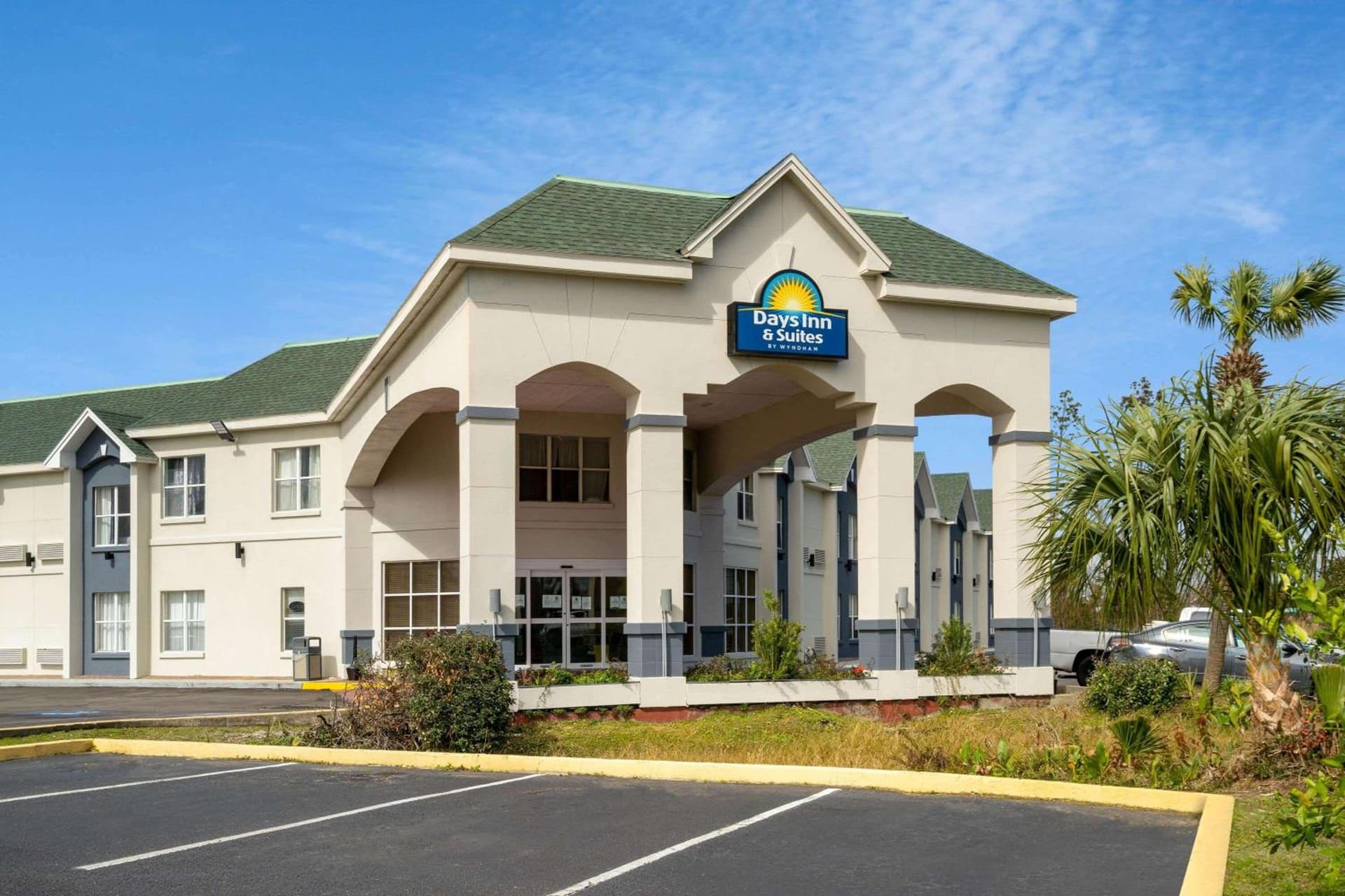 Days Inn by Wyndham Panama City featured exterior or lobby in Panama City, FL — similar hotel