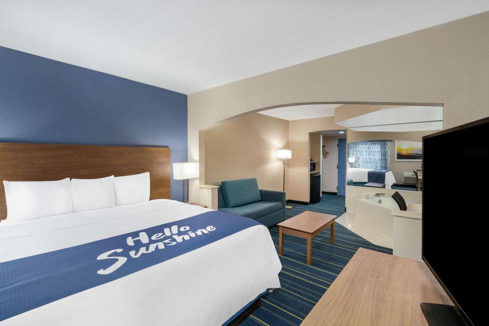 Days Inn by Wyndham Panama City gallery photo in Panama City, FL — image 31