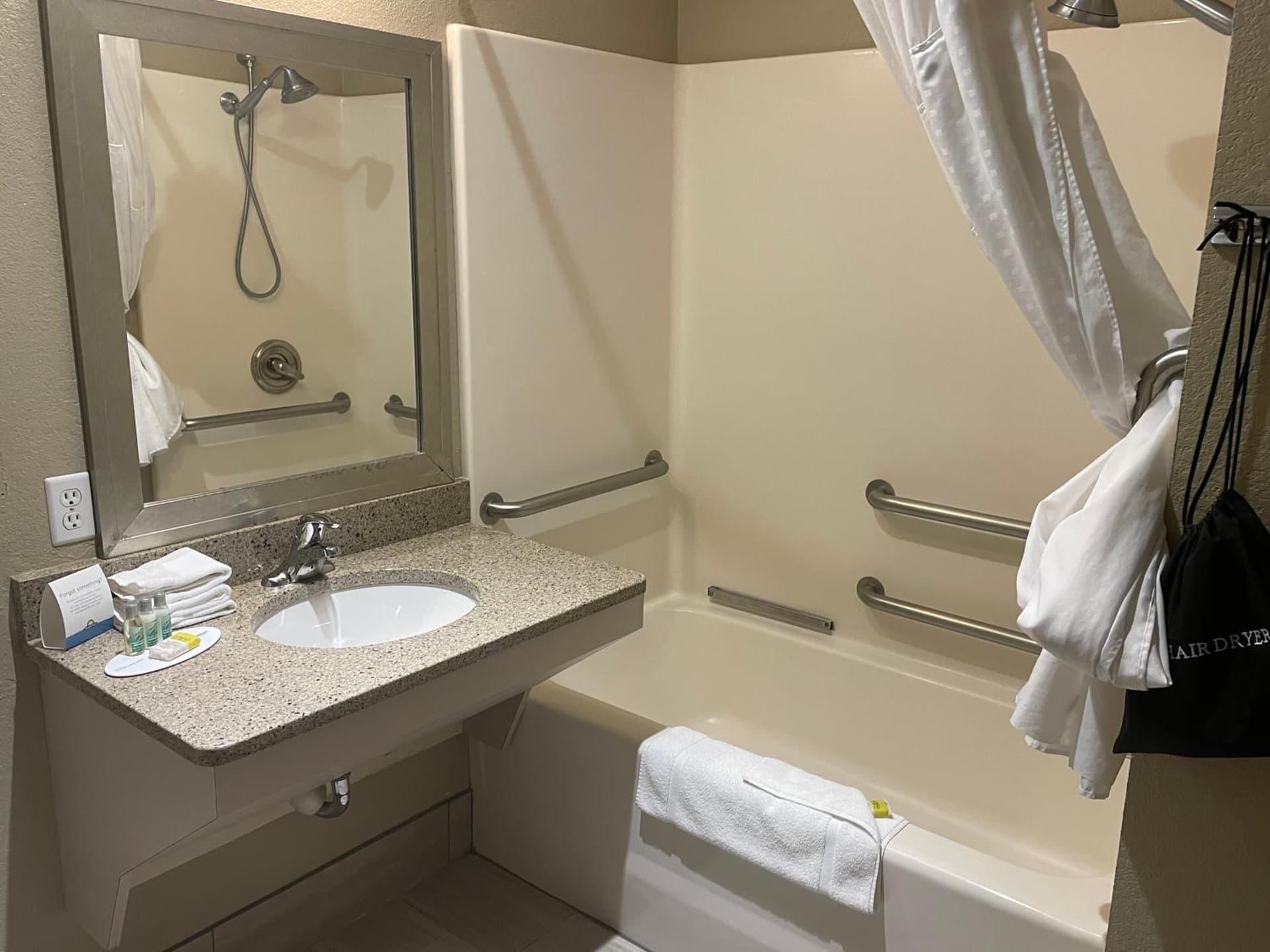 Spark by Hilton La Crosse Onalaska gallery photo in Onalaska, WI — image 5