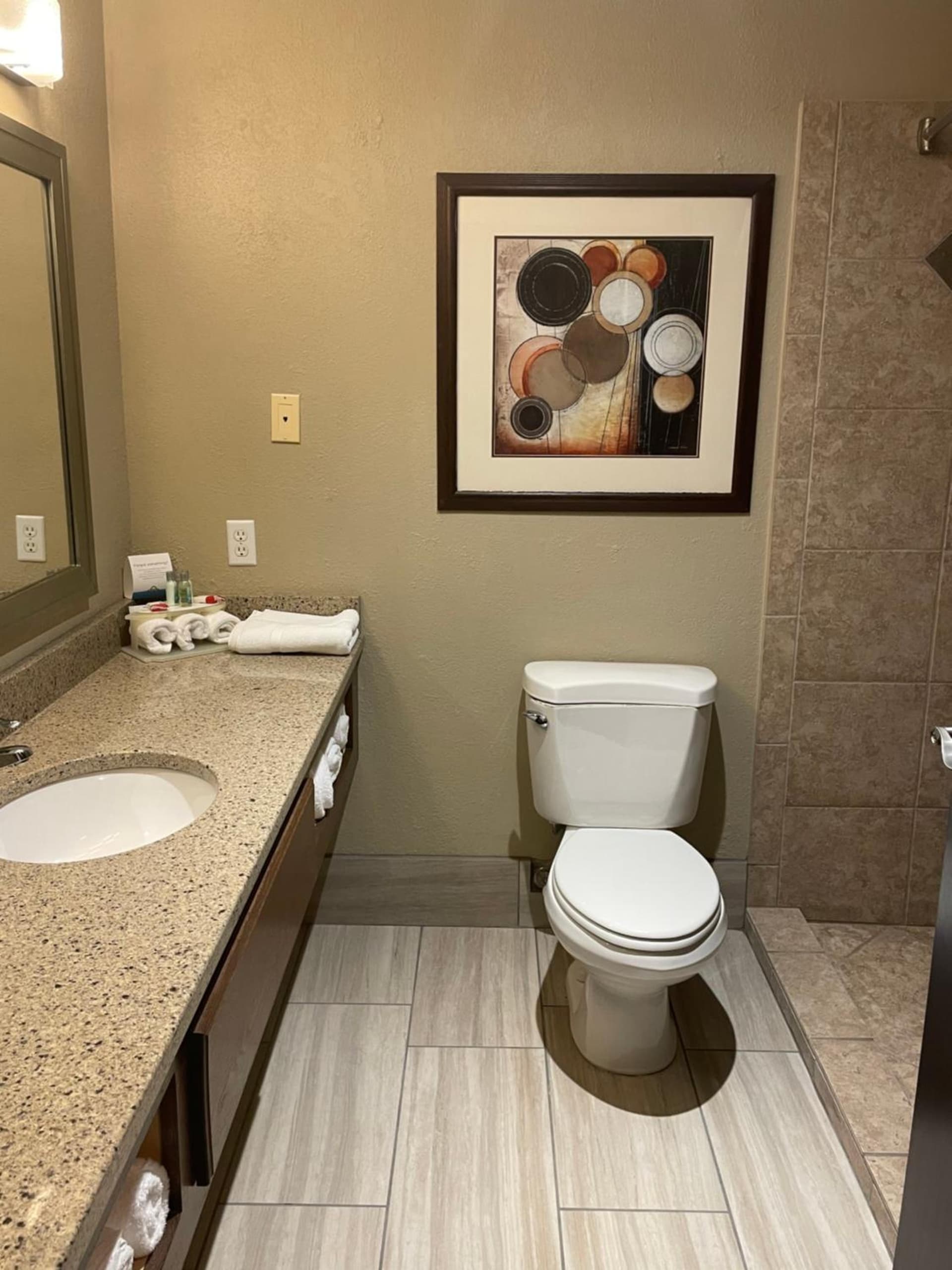 Spark by Hilton La Crosse Onalaska gallery photo in Onalaska, WI — image 12