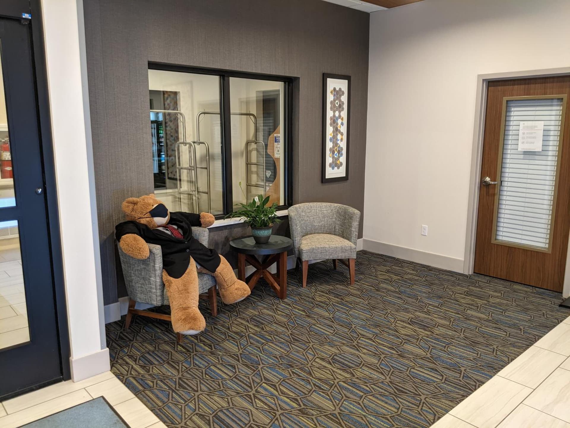 Holiday Inn Express South Burlington by IHG gallery photo in Burlington, VT — image 10