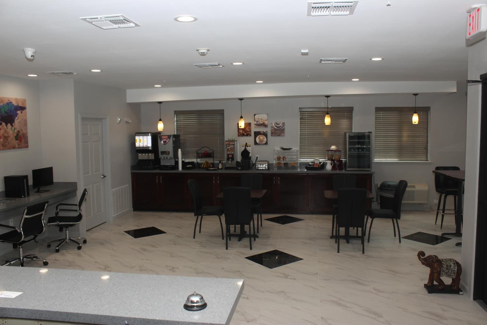 Paris Inn & Suites property views in Paris, TX — gallery photo 3