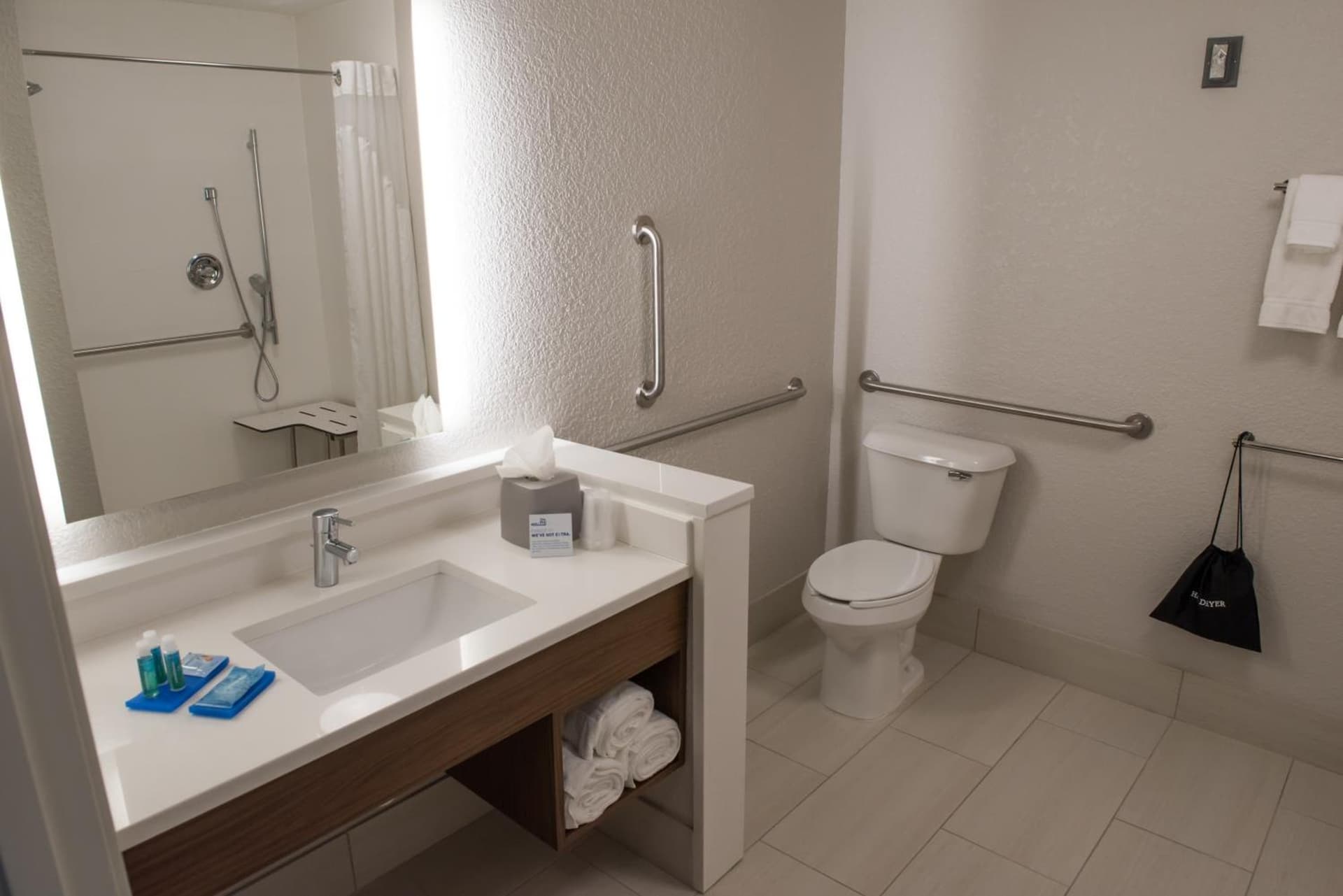 Holiday Inn Express & Suites Springfield by IHG interior in Springfield, OH — gallery photo 2