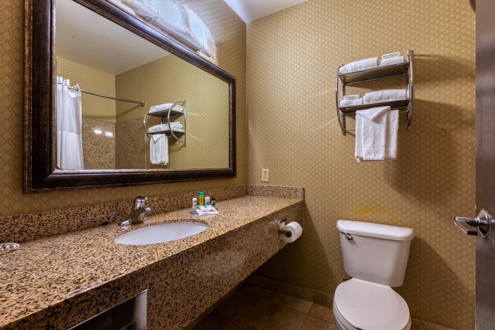 The Azure Hotel gallery photo in Mesa, AZ — image 100