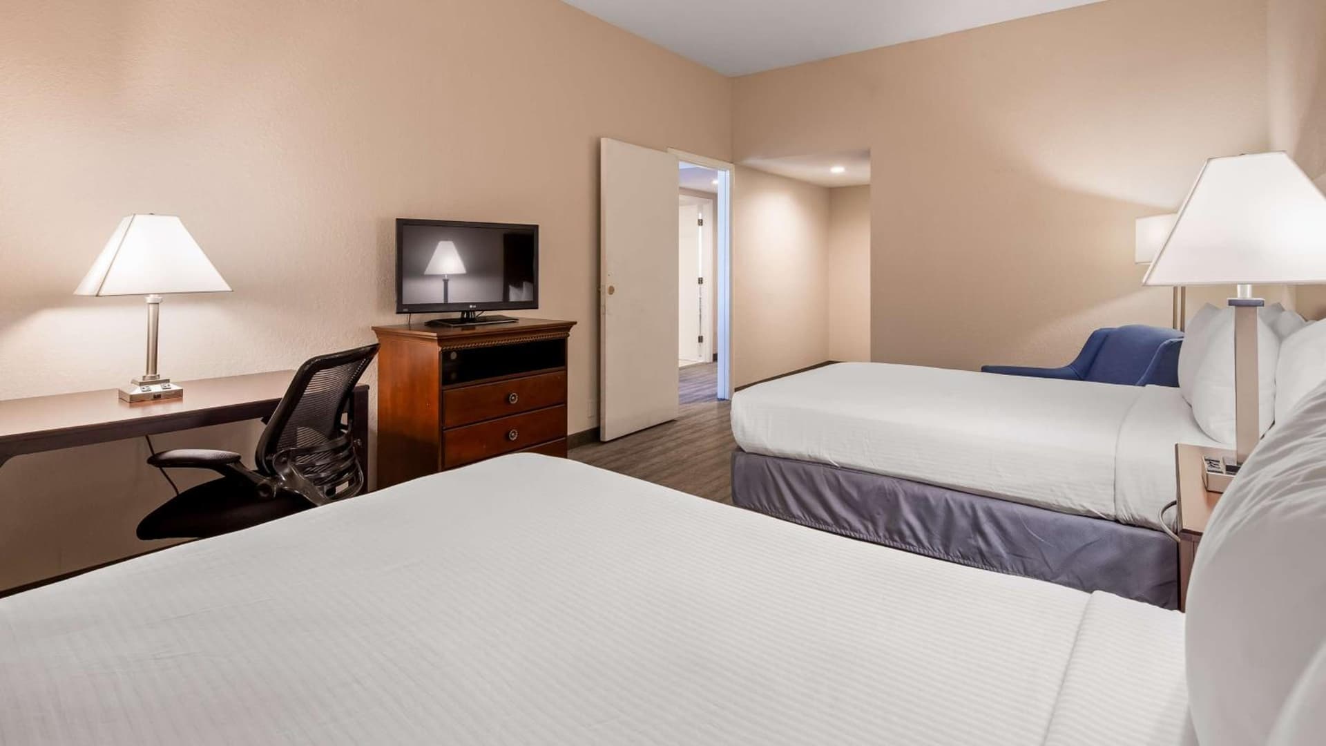 Best Western Tampa property views in Tampa, FL — gallery photo 3