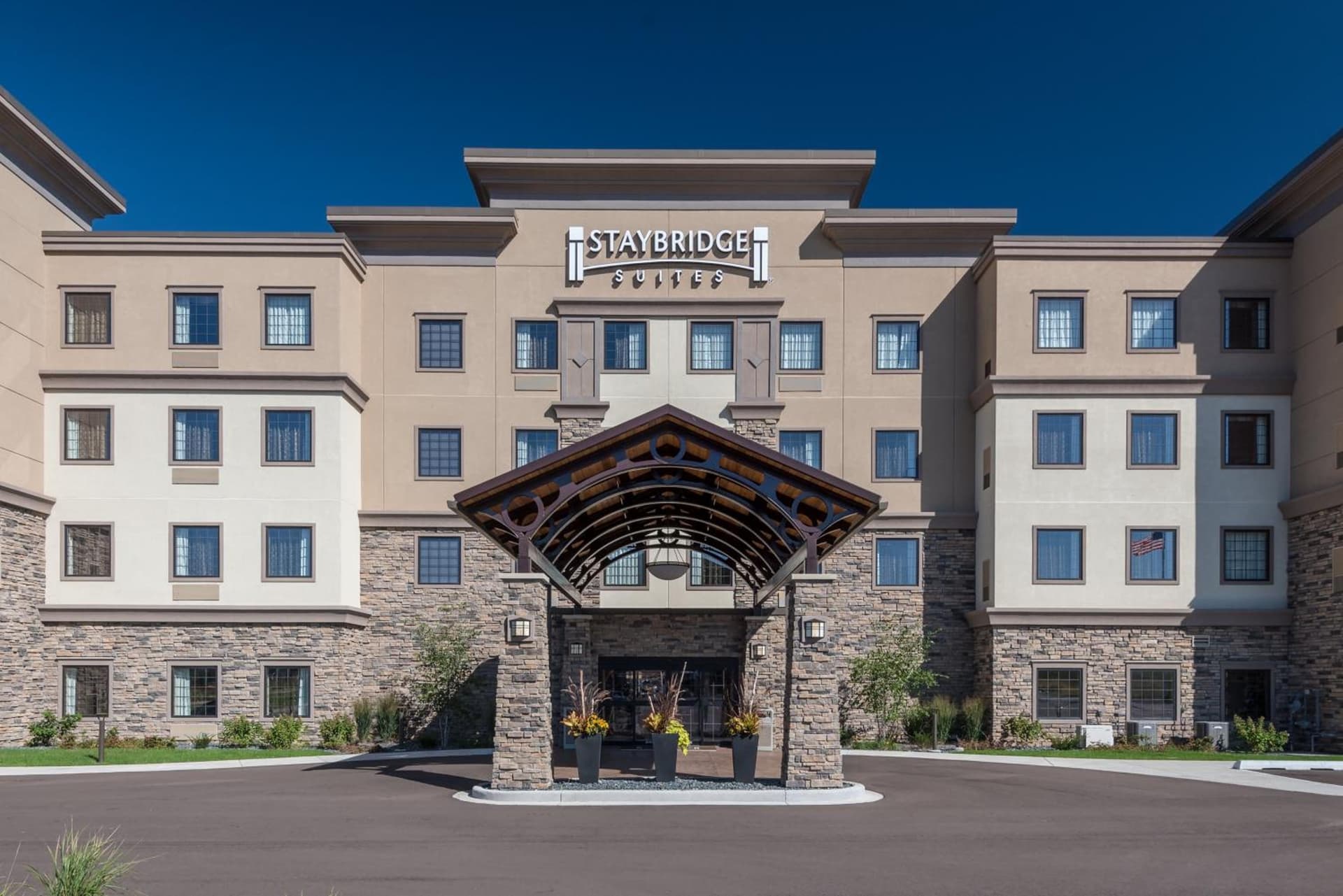 Staybridge Suites Eau Claire - Altoona by IHG gallery photo in Altoona, WI — image 54