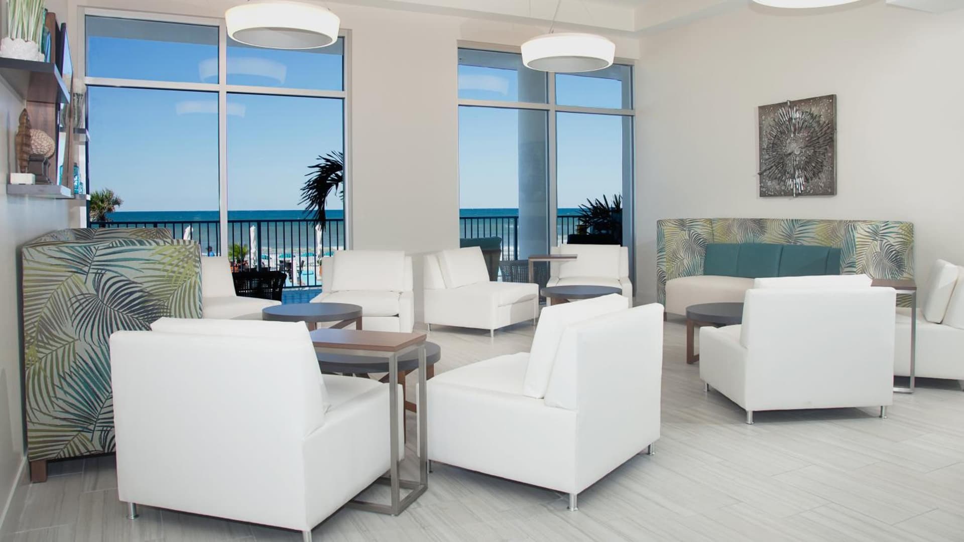 Holiday Inn Express & Suites Panama City Beach - Beachfront by IHG gallery photo in Panama City Beach, FL — image 55