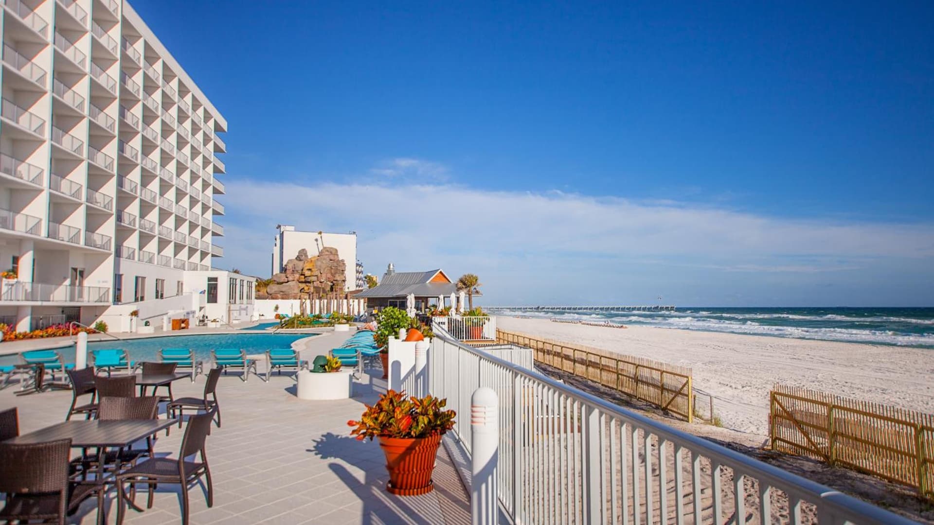 Holiday Inn Express & Suites Panama City Beach - Beachfront by IHG gallery photo in Panama City Beach, FL — image 108