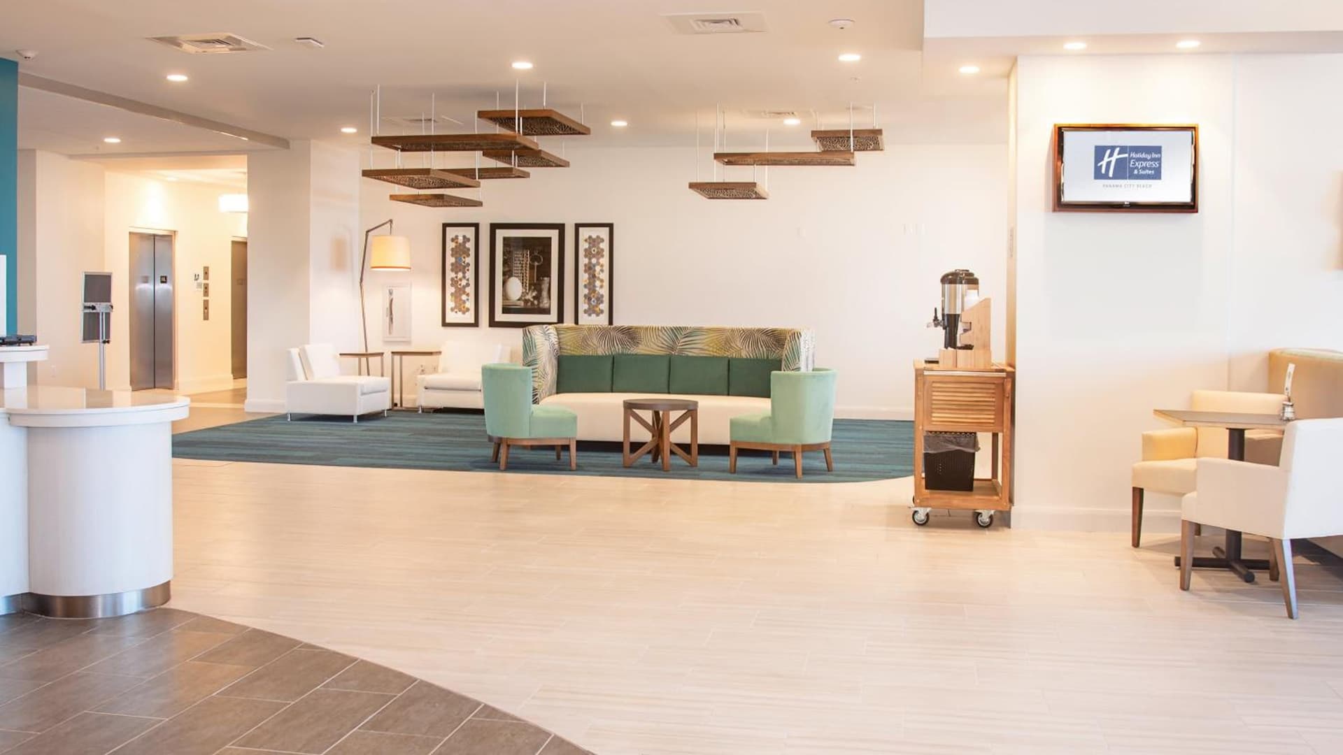 Holiday Inn Express & Suites Panama City Beach - Beachfront by IHG gallery photo in Panama City Beach, FL — image 25