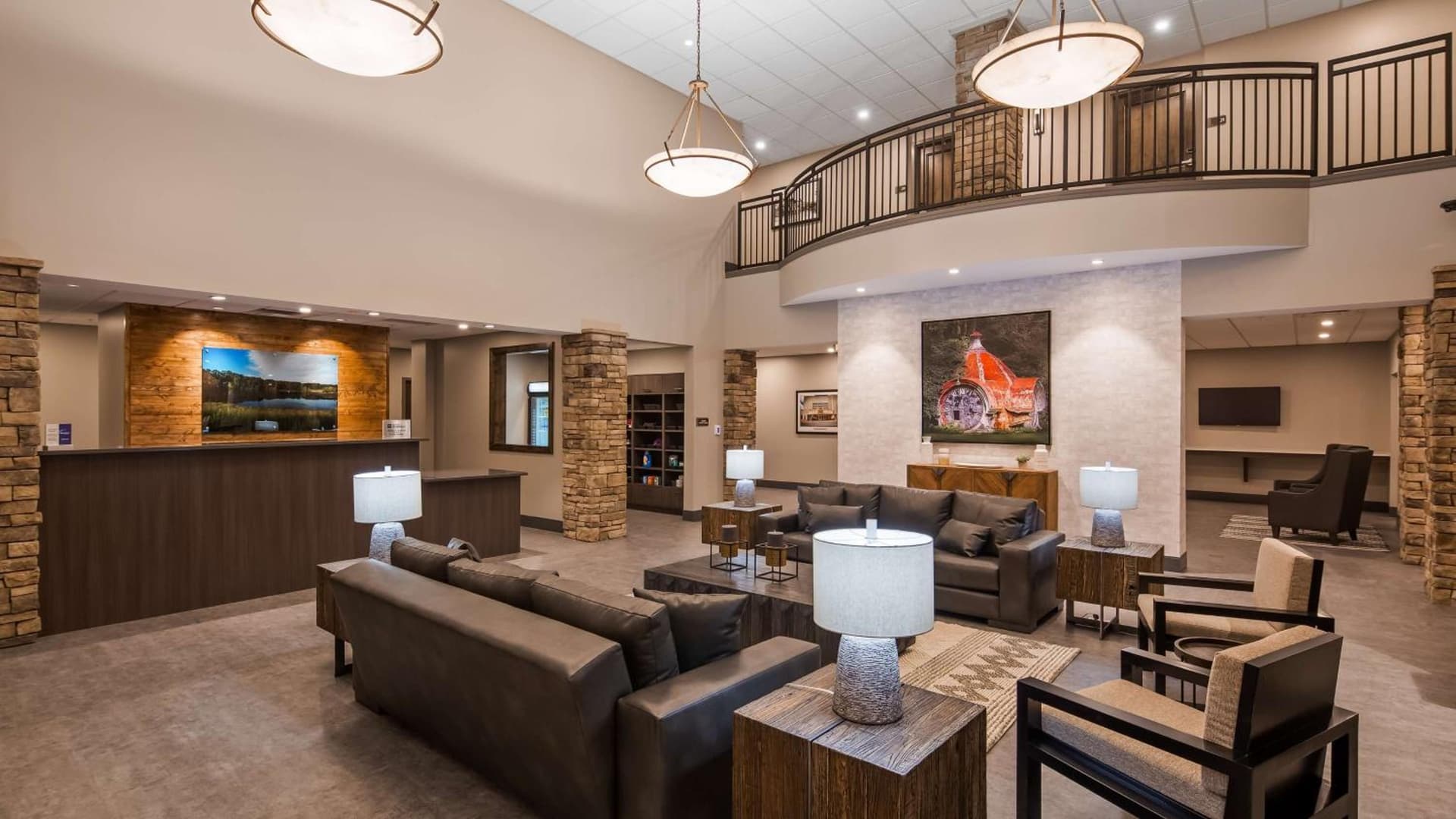Best Western Plus Lawrenceburg interior in Lawrenceburg, TN — gallery photo 2