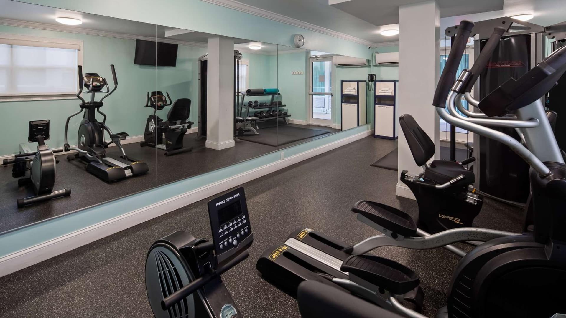 Best Western Plus Oceanside Inn gallery photo in Fort Lauderdale, FL — image 36