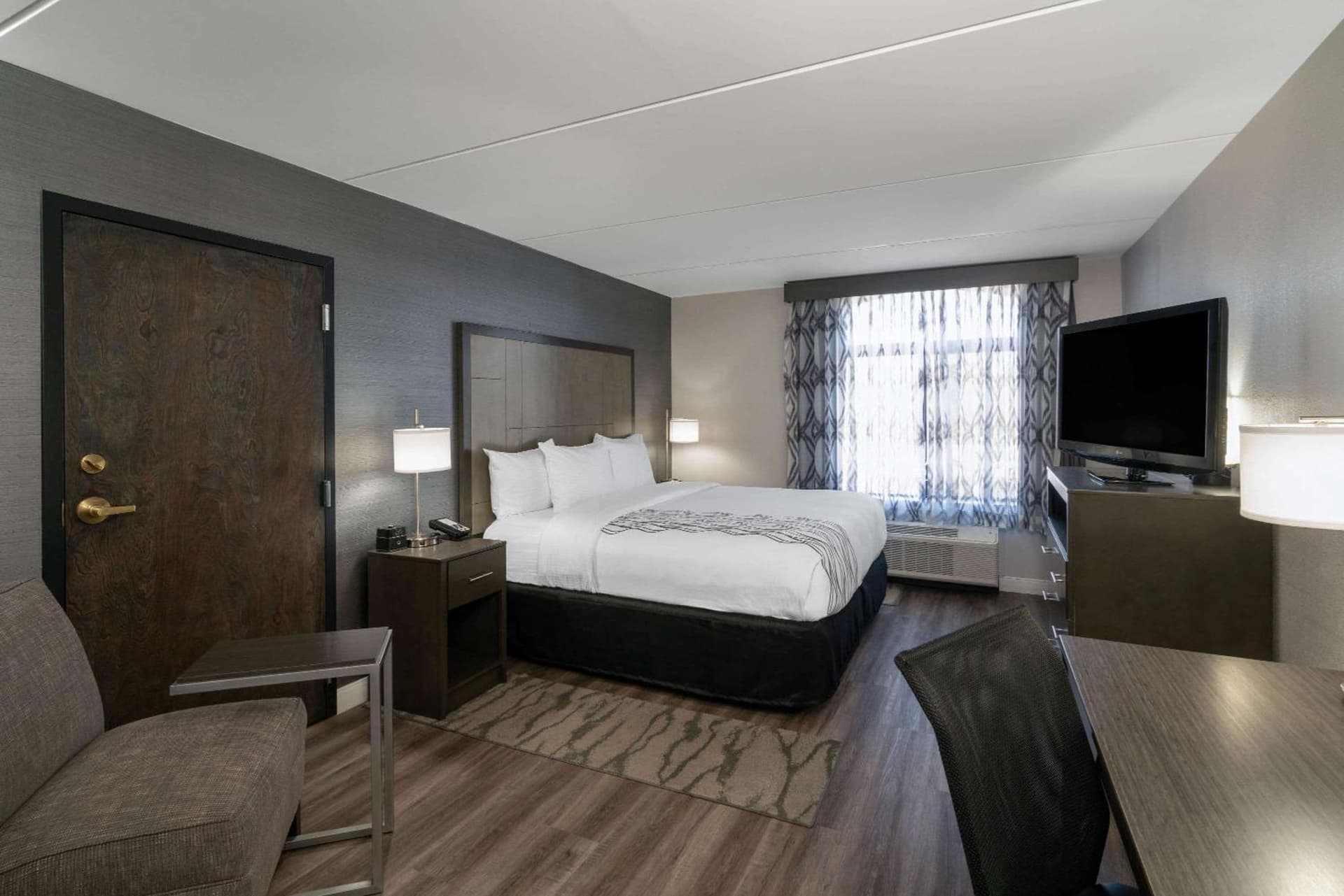 La Quinta by Wyndham Raleigh Downtown North gallery photo in Raleigh, NC — image 26
