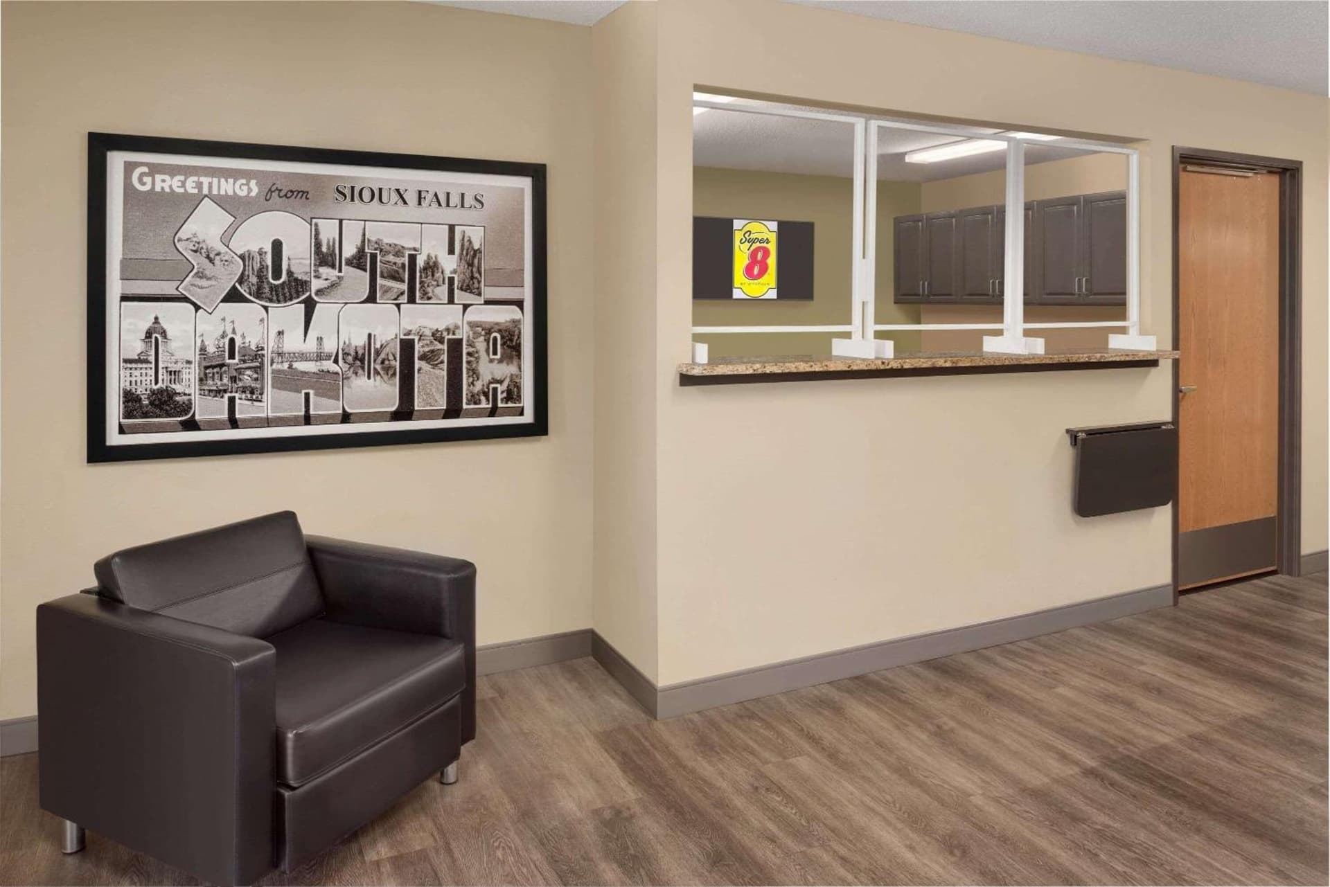 Super 8 by Wyndham Sioux Falls interior in Sioux Falls, SD — gallery photo 2