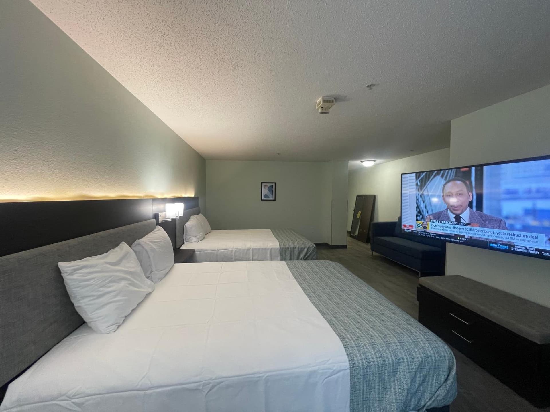 Wingate by Wyndham Waldorf - Washington DC Area gallery photo in Waldorf, MD — image 49