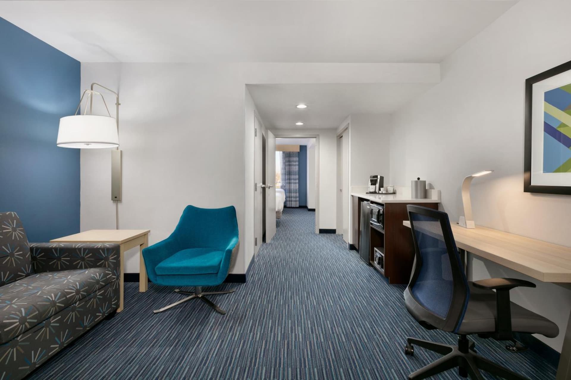 Holiday Inn Express Hotel & Suites Norfolk Airport by IHG gallery photo in Norfolk, VA — image 34