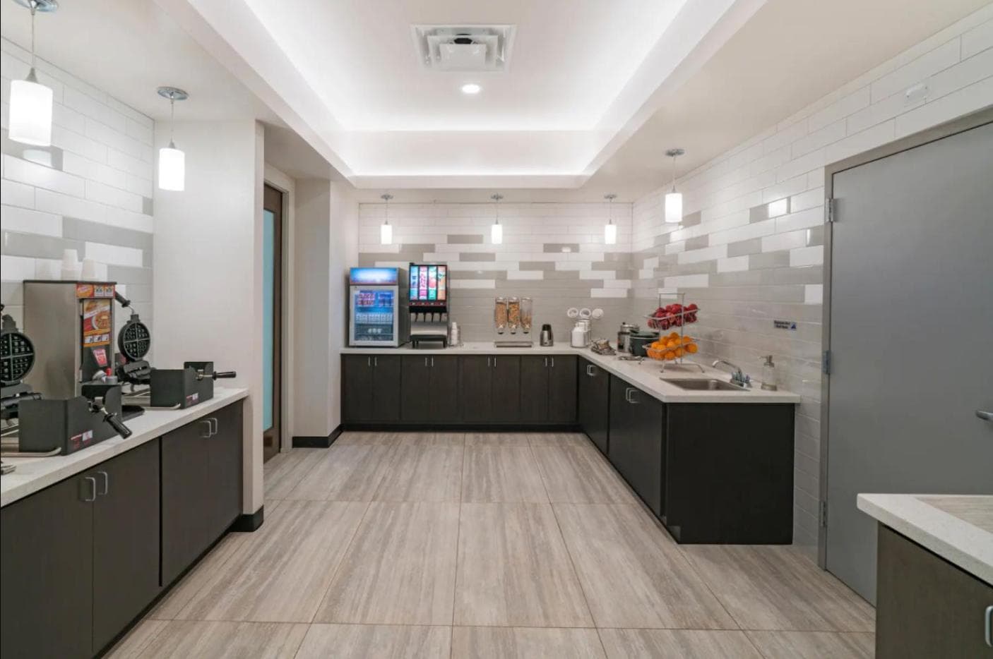 La Quinta by Wyndham Mobile gallery photo in Mobile, AL — image 13