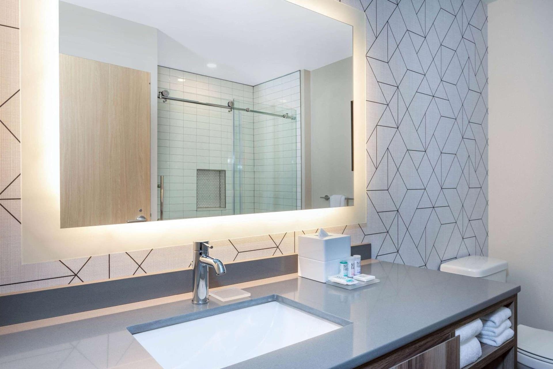 TRYP by Wyndham Orlando gallery photo in Orlando, FL — image 4