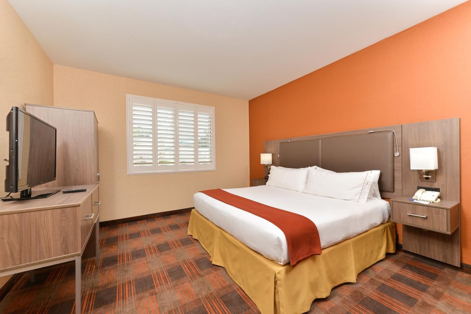 HOLIDAY INN EXPRESS & SUITES ELK GROVE CENTRAL - HWY 99 by IHG gallery photo in Elk Grove, CA — image 63