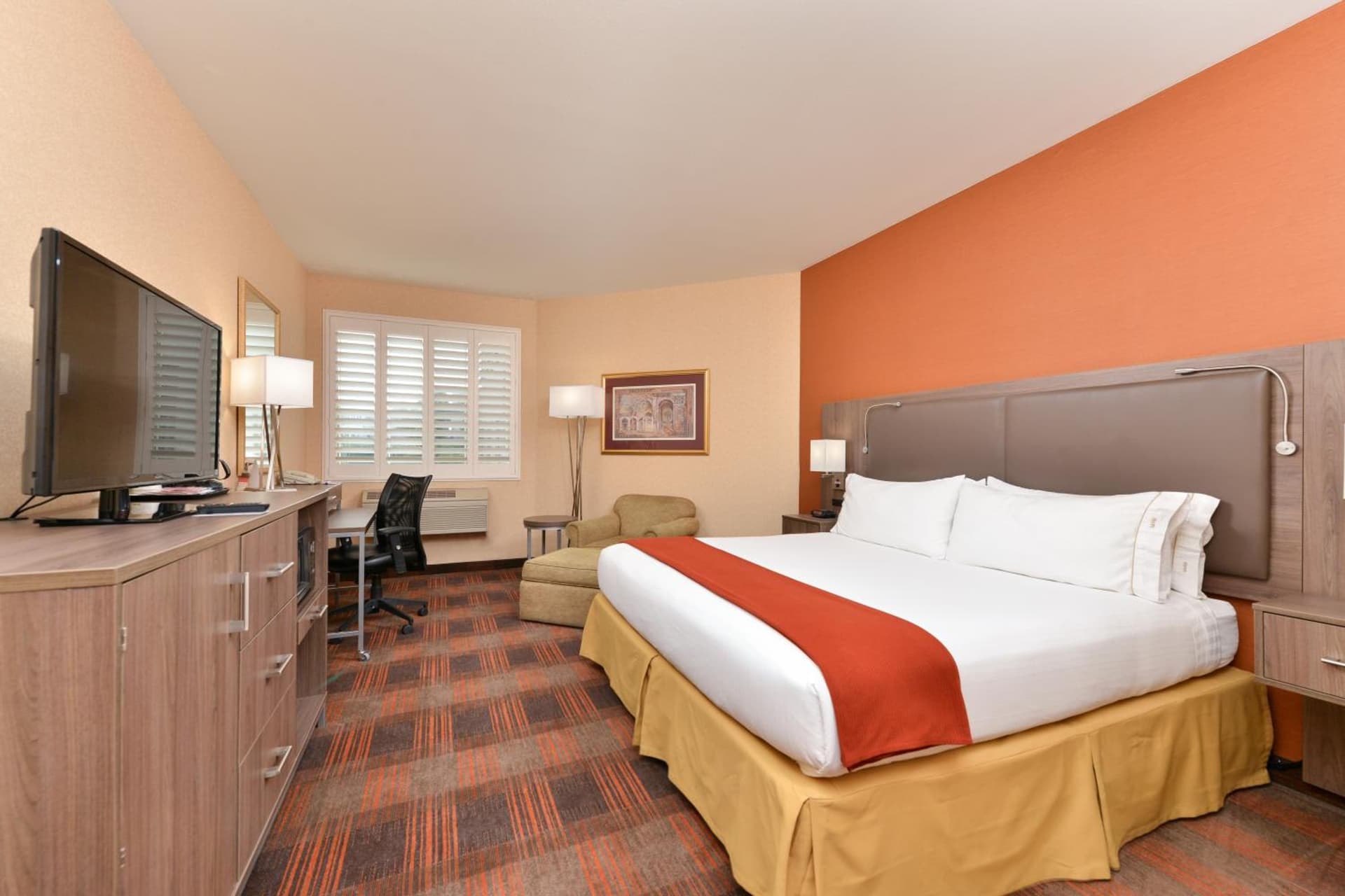HOLIDAY INN EXPRESS & SUITES ELK GROVE CENTRAL - HWY 99 by IHG gallery photo in Elk Grove, CA — image 22