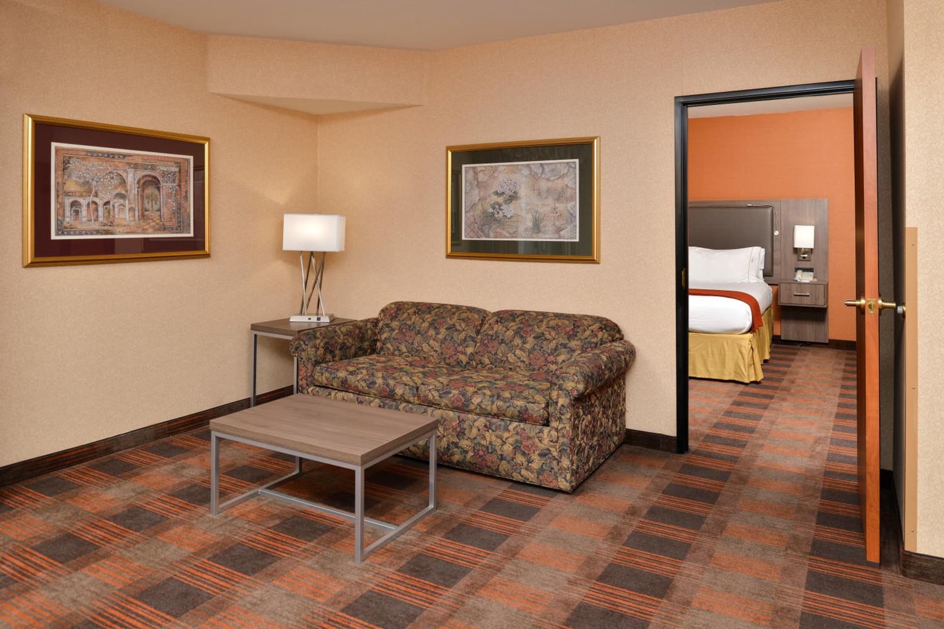 HOLIDAY INN EXPRESS & SUITES ELK GROVE CENTRAL - HWY 99 by IHG gallery photo in Elk Grove, CA — image 35
