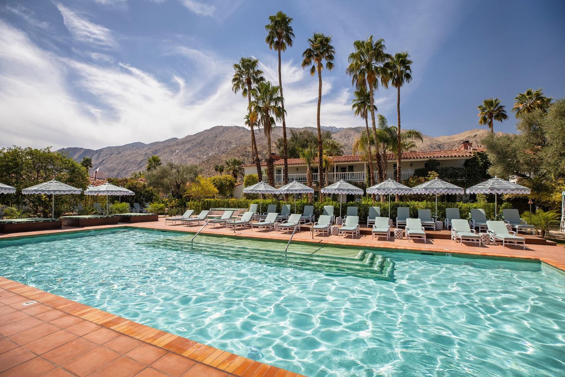The Colony Palms Hotel and Bungalows - Adults Only interior in Palm Springs, CA — gallery photo 2