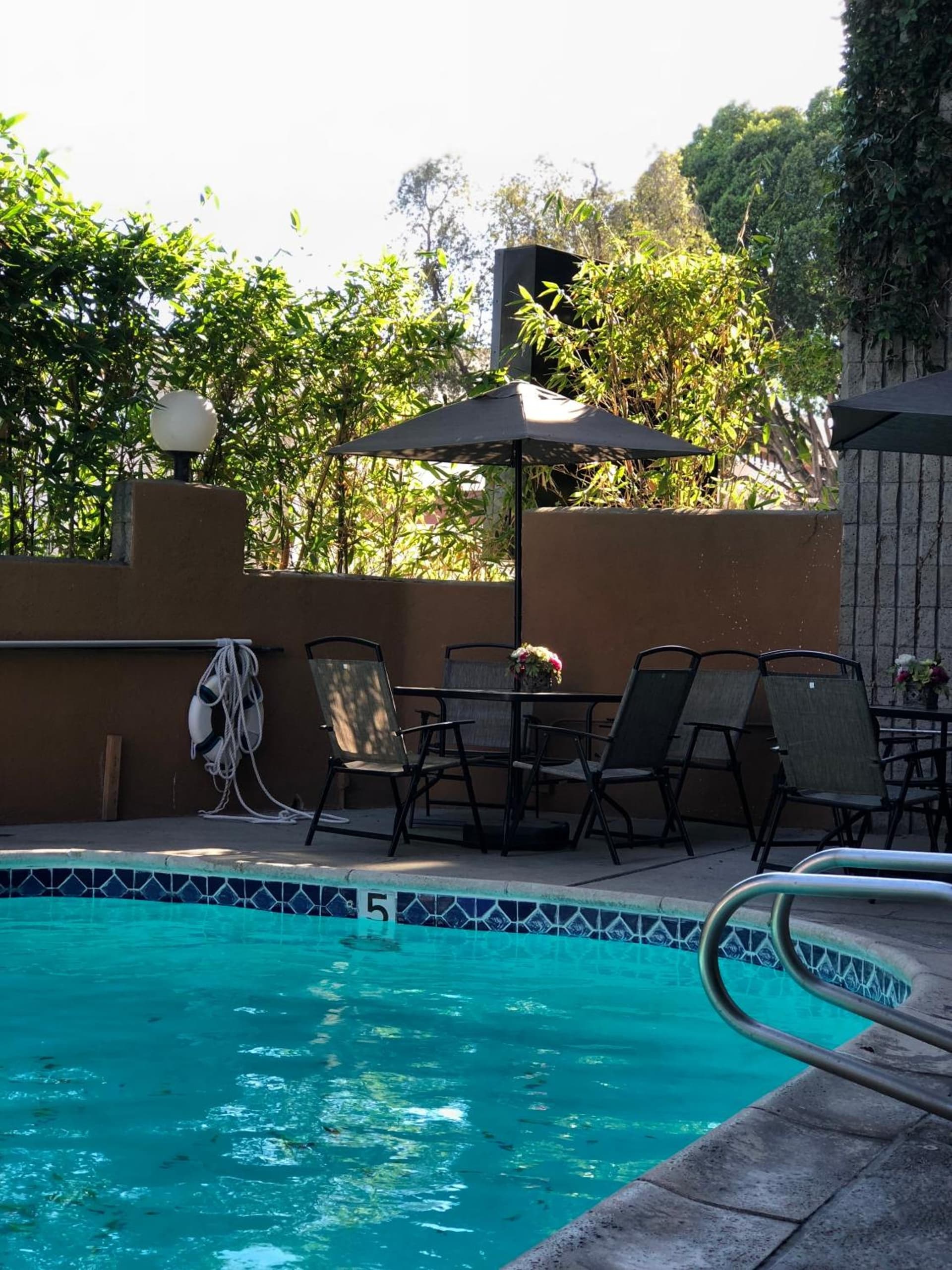 GreenTree Inn & Suites Los Angeles - Alhambra - Pasadena gallery photo in Alhambra, CA — image 13