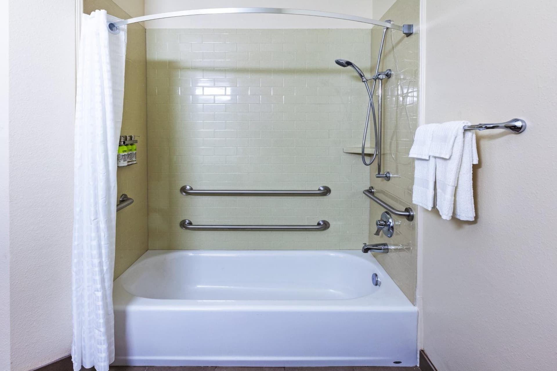 Candlewood Suites - Houston - Pasadena by IHG gallery photo in Pasadena, TX — image 18
