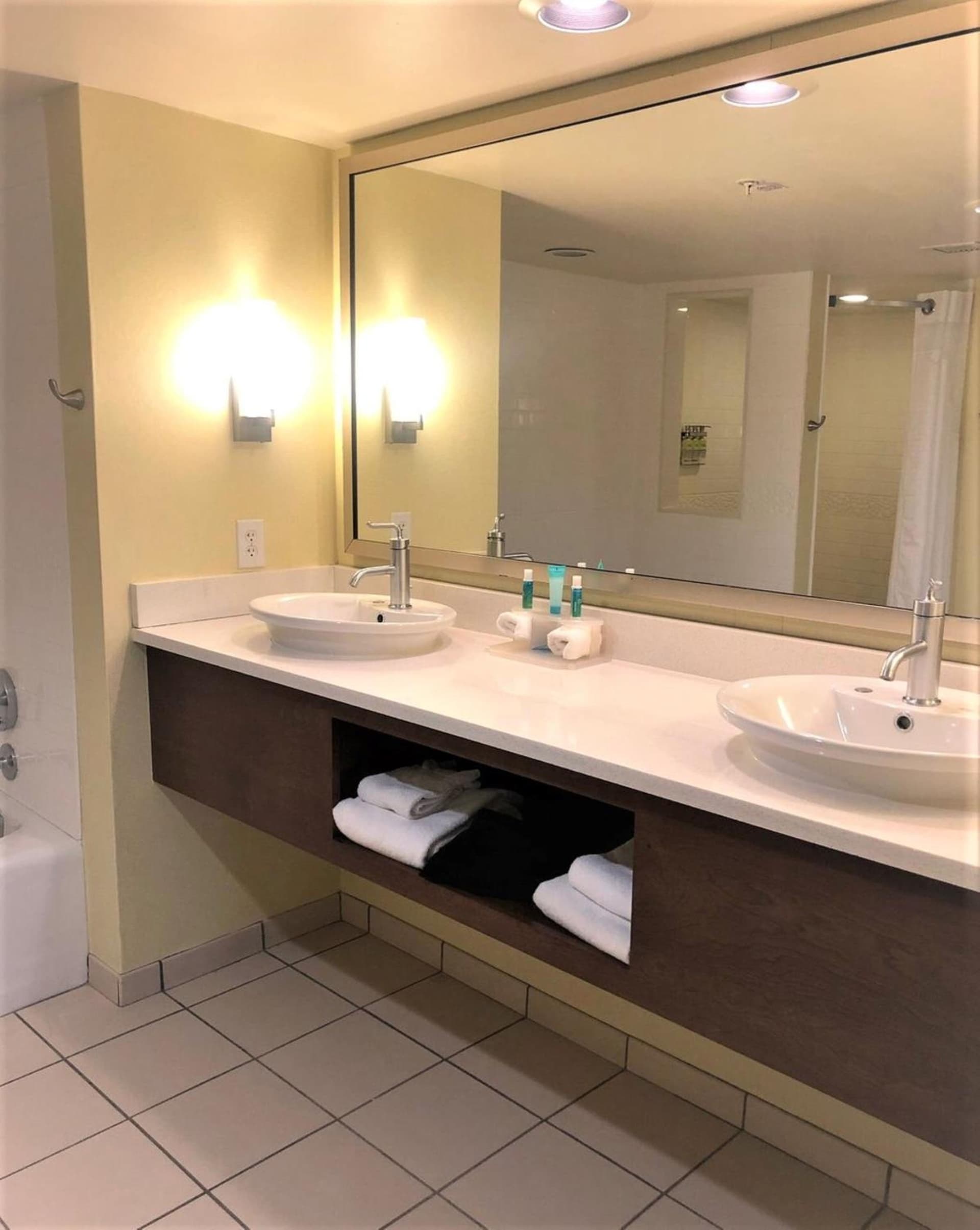 Holiday Inn Express Indianapolis - Fishers by IHG gallery photo in Fishers, IN — image 33