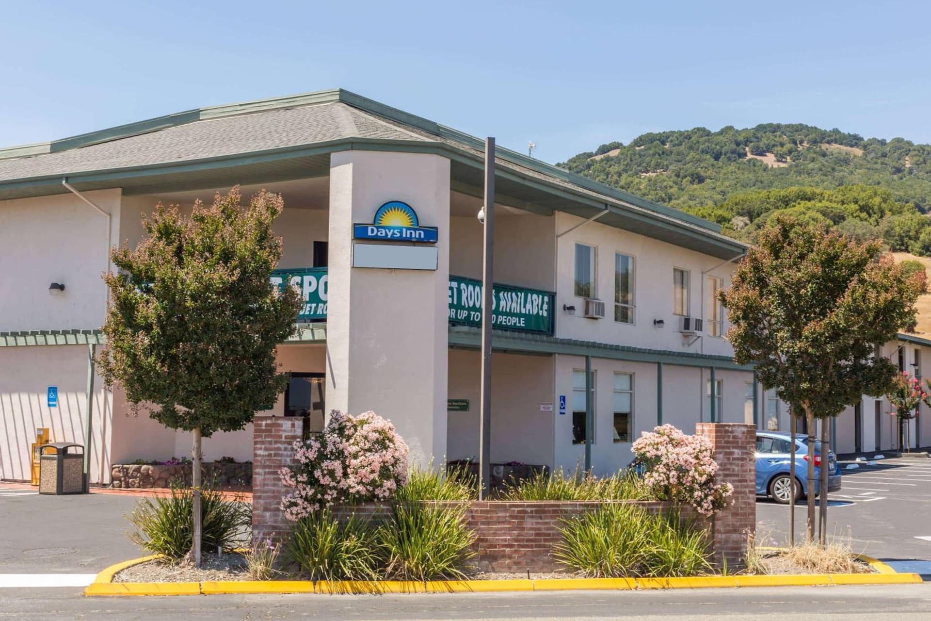 Days Inn by Wyndham Novato/San Francisco featured exterior or lobby in Novato, CA — similar hotel