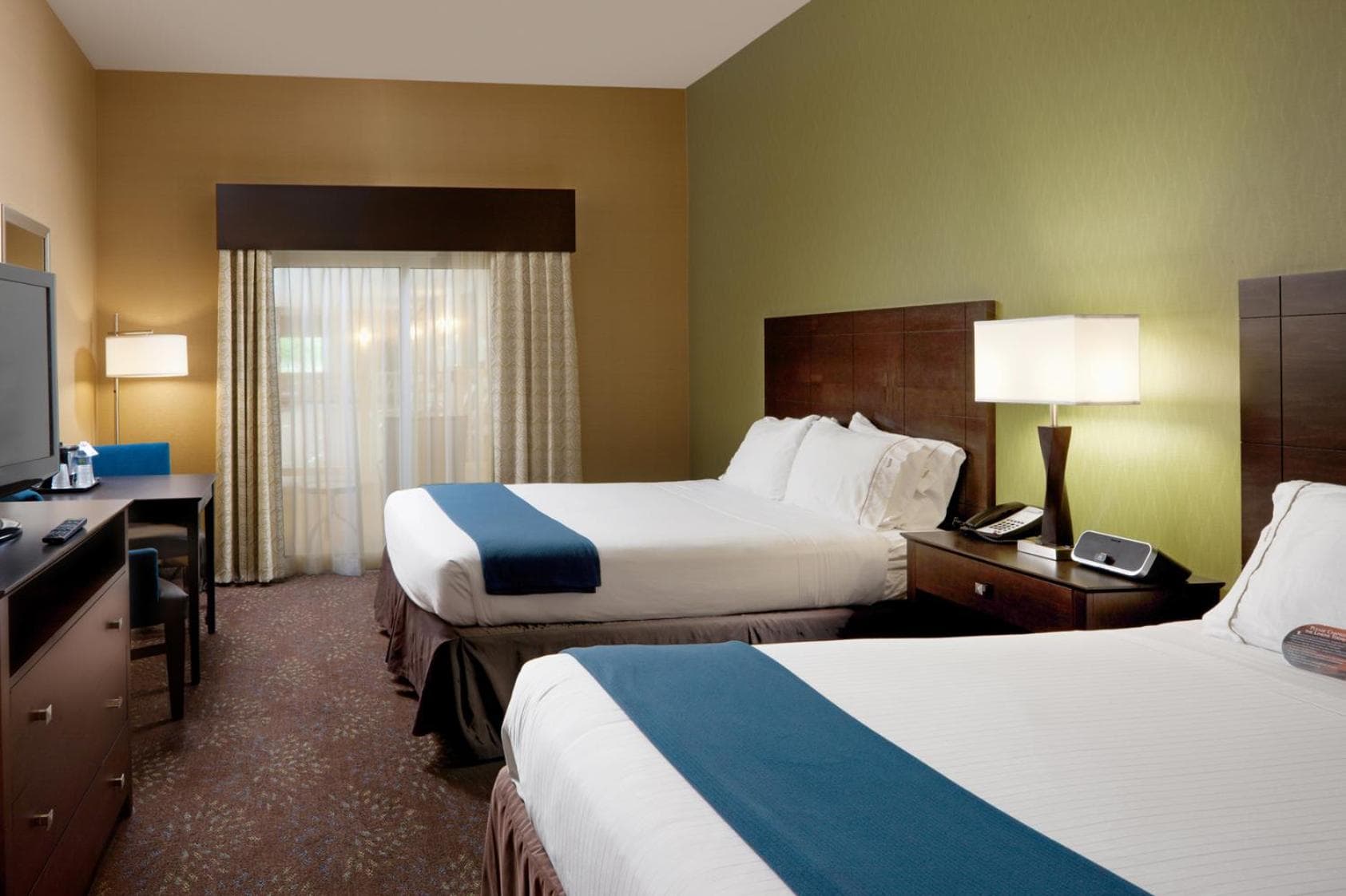 Holiday Inn Express Hotel & Suites Saginaw by IHG gallery photo in Saginaw, MI — image 25