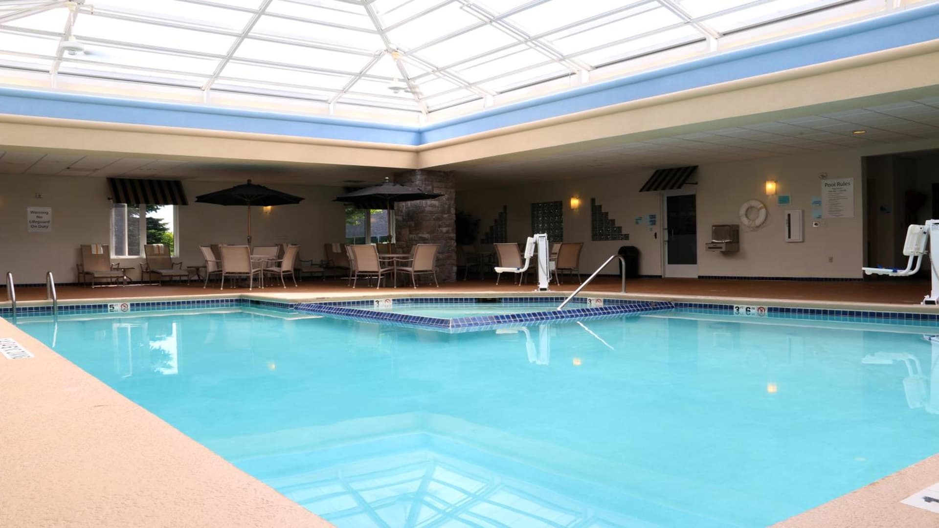 Holiday Inn Express Hotel & Suites Saginaw by IHG gallery photo in Saginaw, MI — image 50