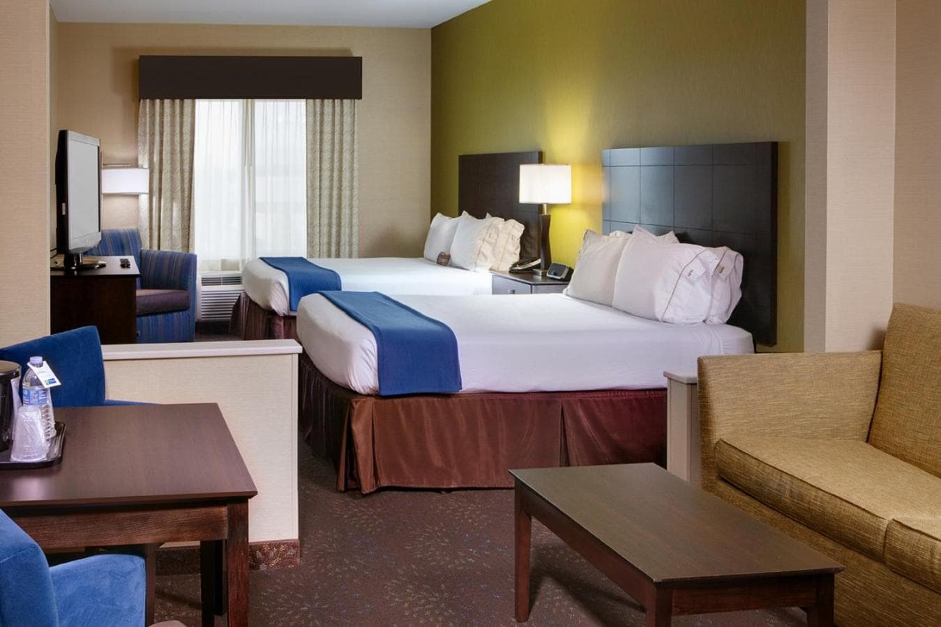 Holiday Inn Express Hotel & Suites Saginaw by IHG gallery photo in Saginaw, MI — image 64