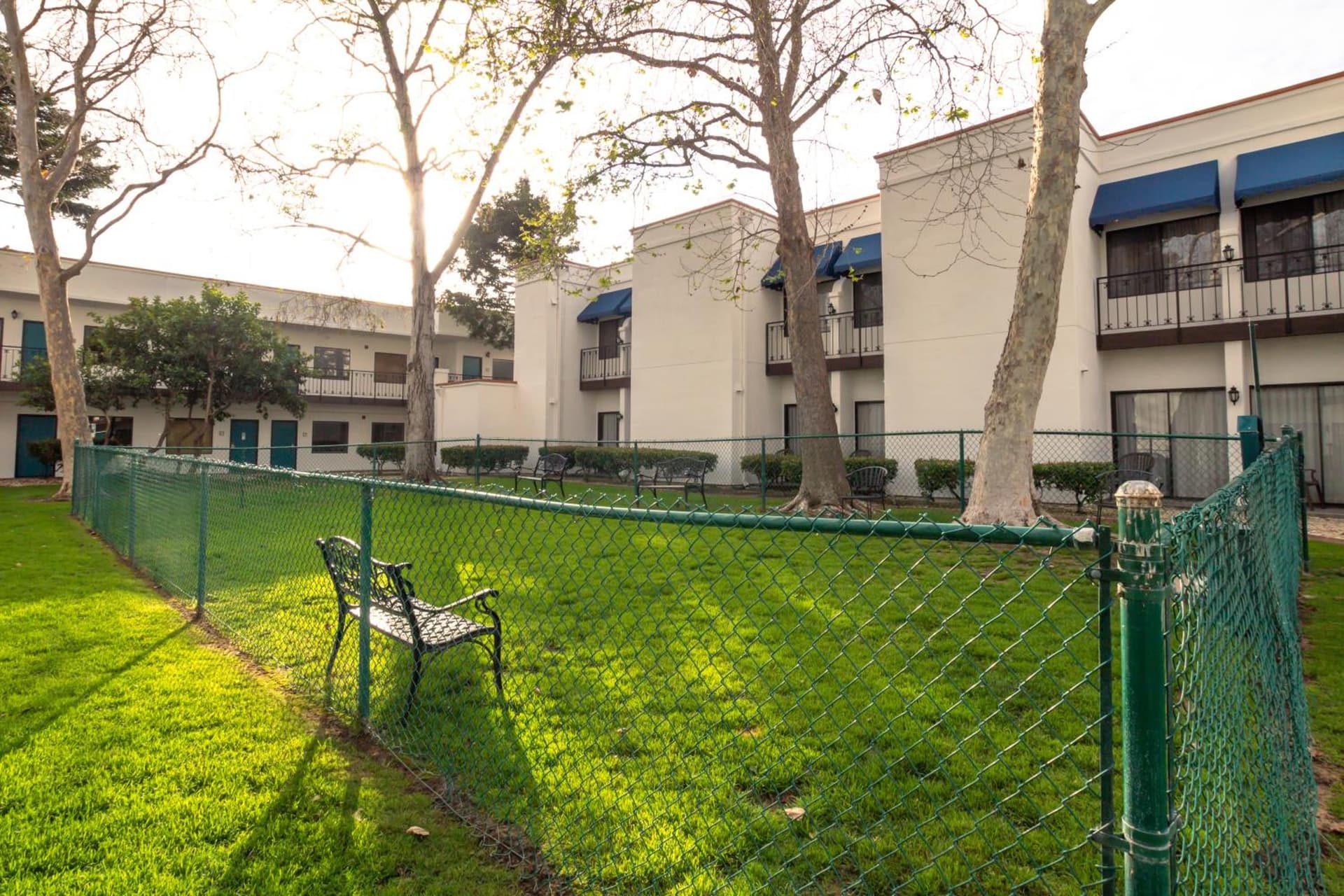 Oxford Suites Pismo Beach gallery photo in Pismo Beach, CA — image 40