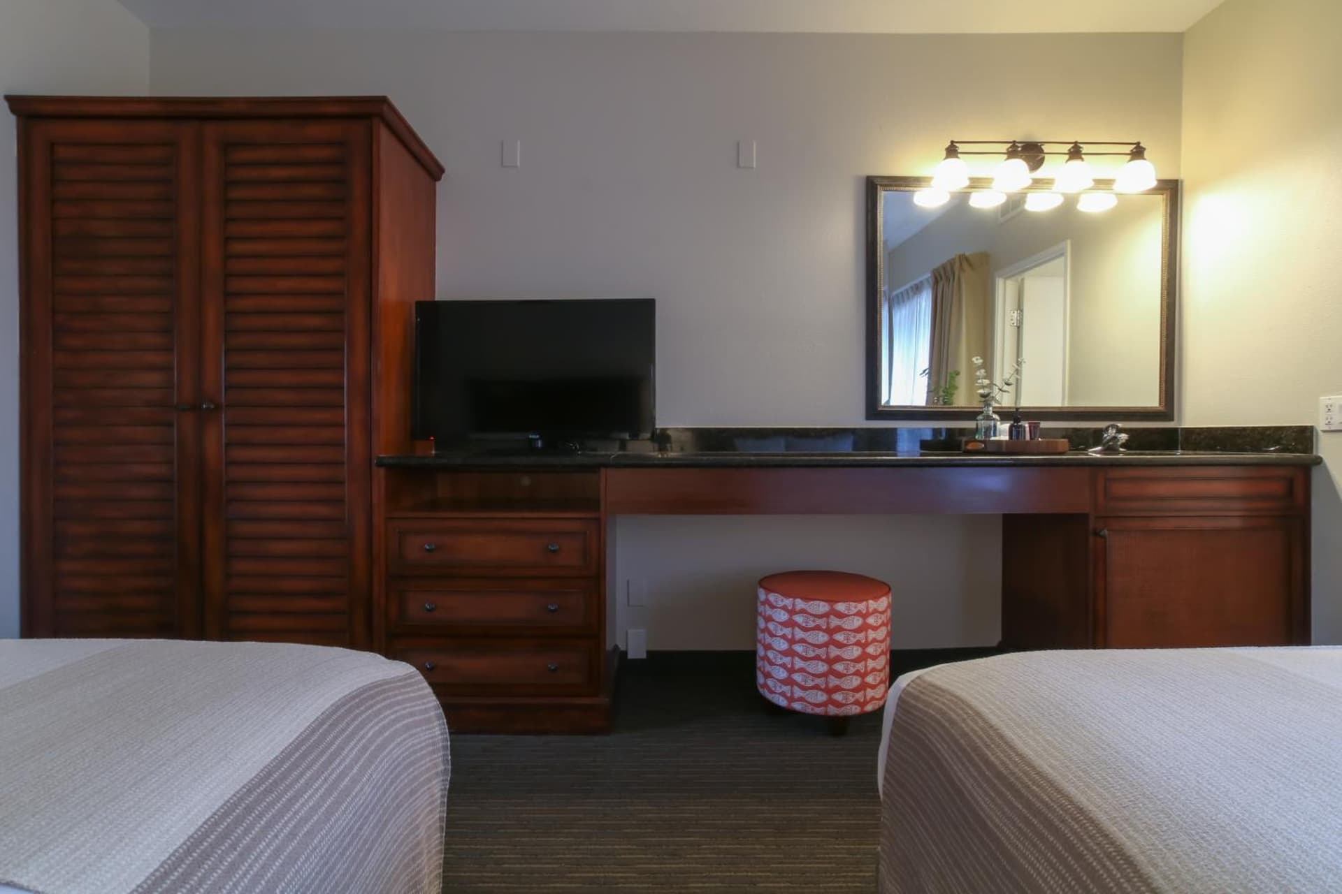 Oxford Suites Pismo Beach gallery photo in Pismo Beach, CA — image 16