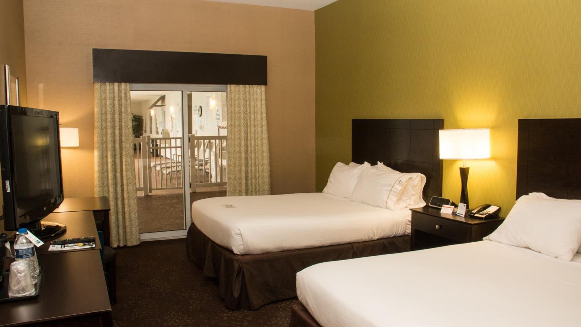 Holiday Inn Express Hotel & Suites Saginaw by IHG gallery photo in Saginaw, MI — image 51