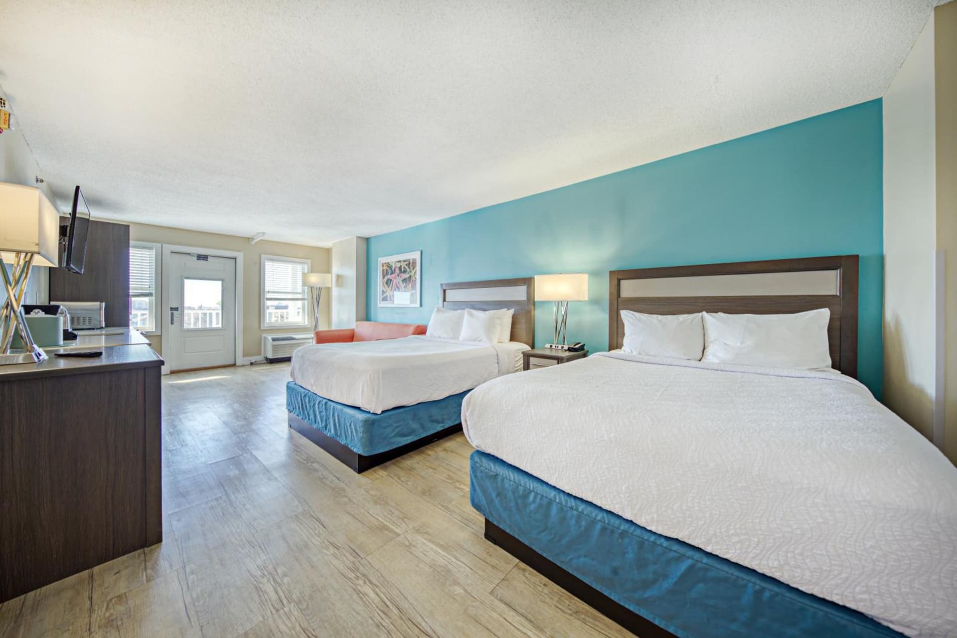 Commander Hotel & Suites interior in Ocean City, MD — gallery photo 2