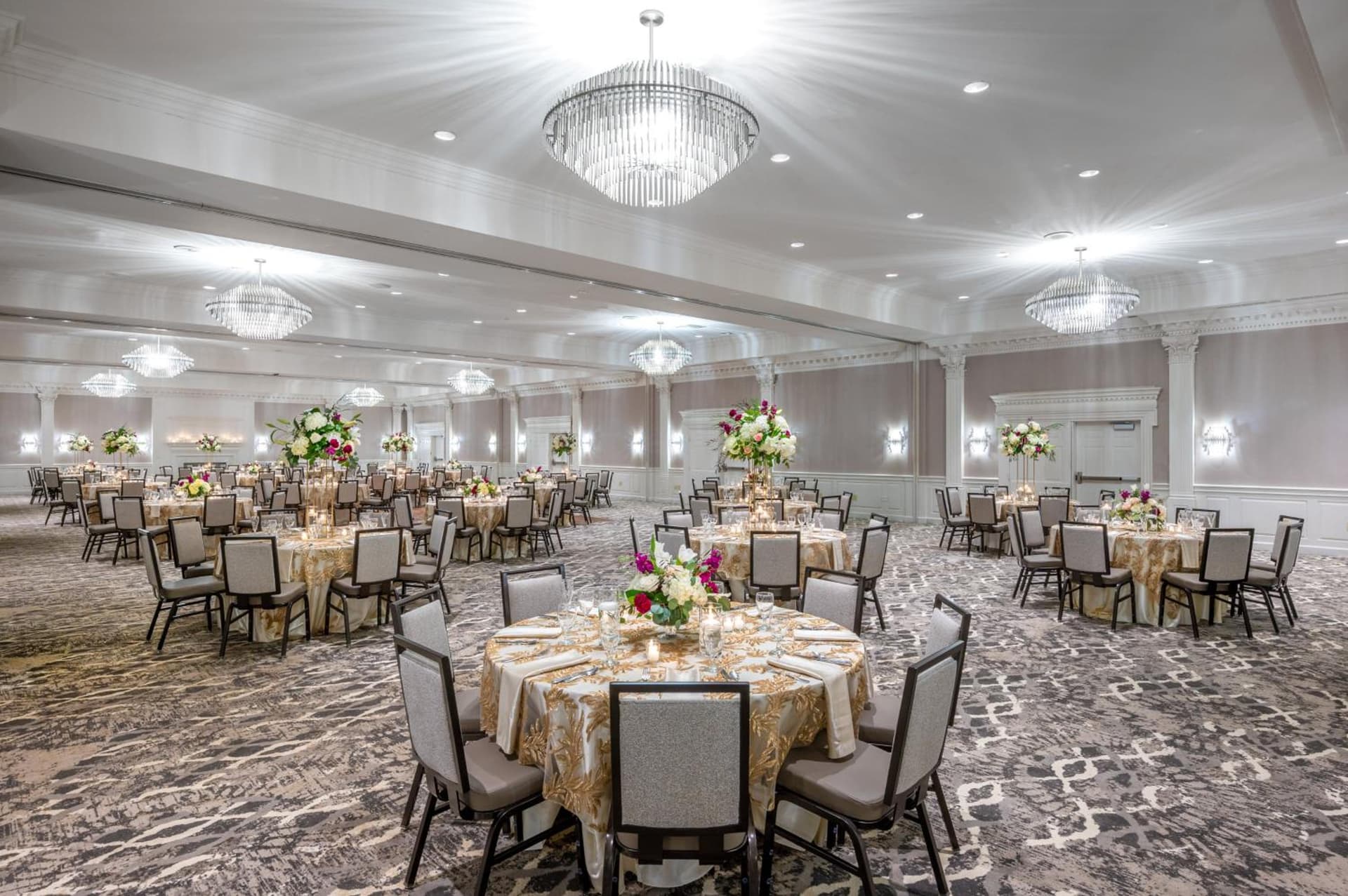 Crowne Plaza Albany - The Desmond Hotel gallery photo in Albany, NY — image 23