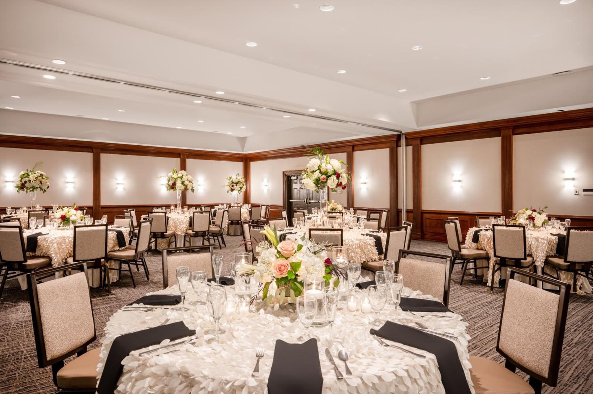 Crowne Plaza Albany - The Desmond Hotel gallery photo in Albany, NY — image 25