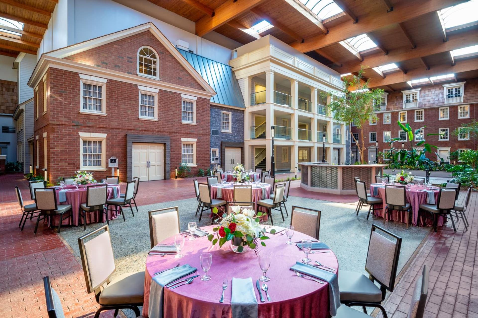 Crowne Plaza Albany - The Desmond Hotel gallery photo in Albany, NY — image 35